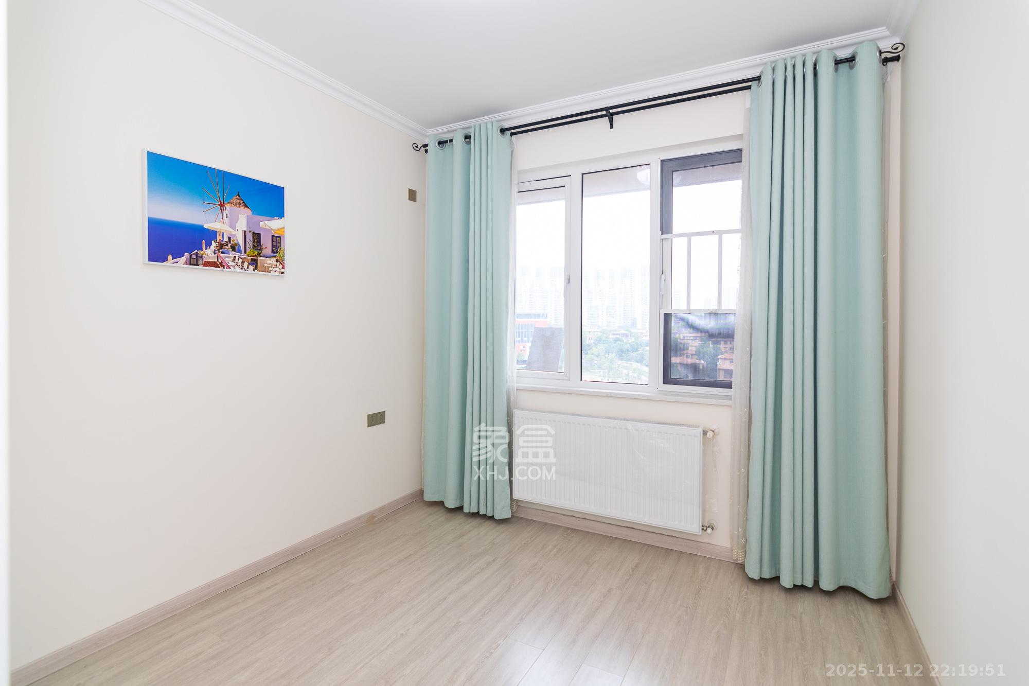 金地三千府（金地湖山樾、金地自在城）  3室2厅2卫    88.0万卧室