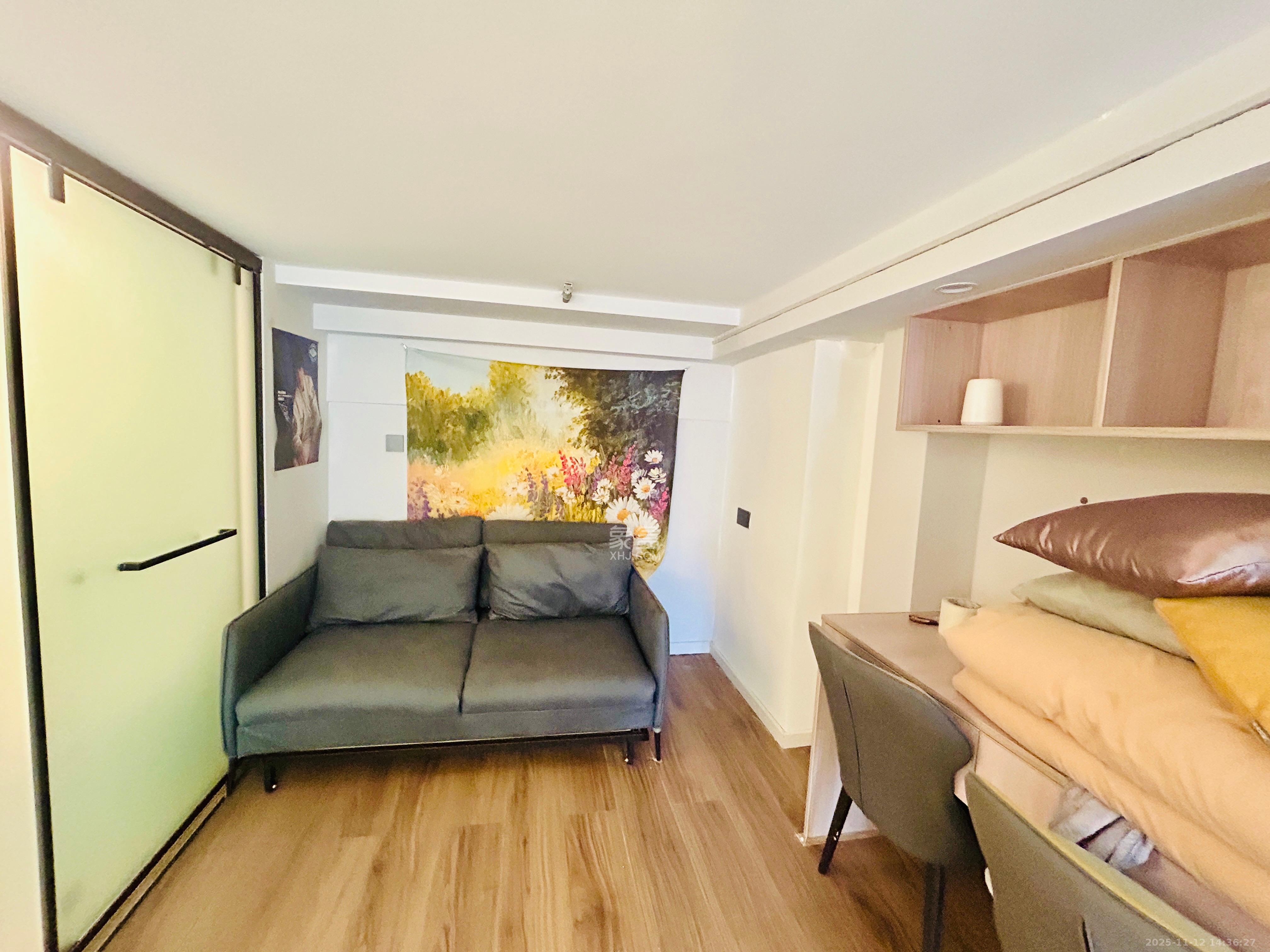 华润琨瑜府  2室2厅1卫    2500.0元/月室内图