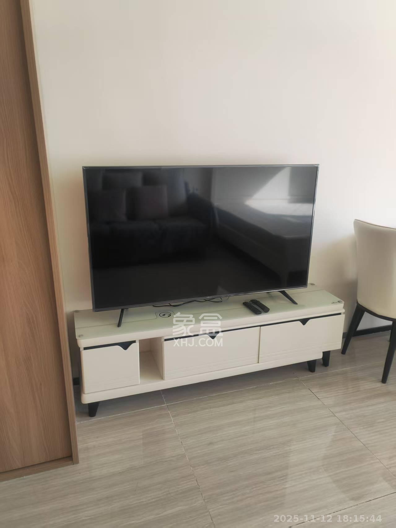 恒大国际广场 1室1厅1卫 1700.0元/月 恒大国际广场 1室1厅1卫 1700.0元/月室内图