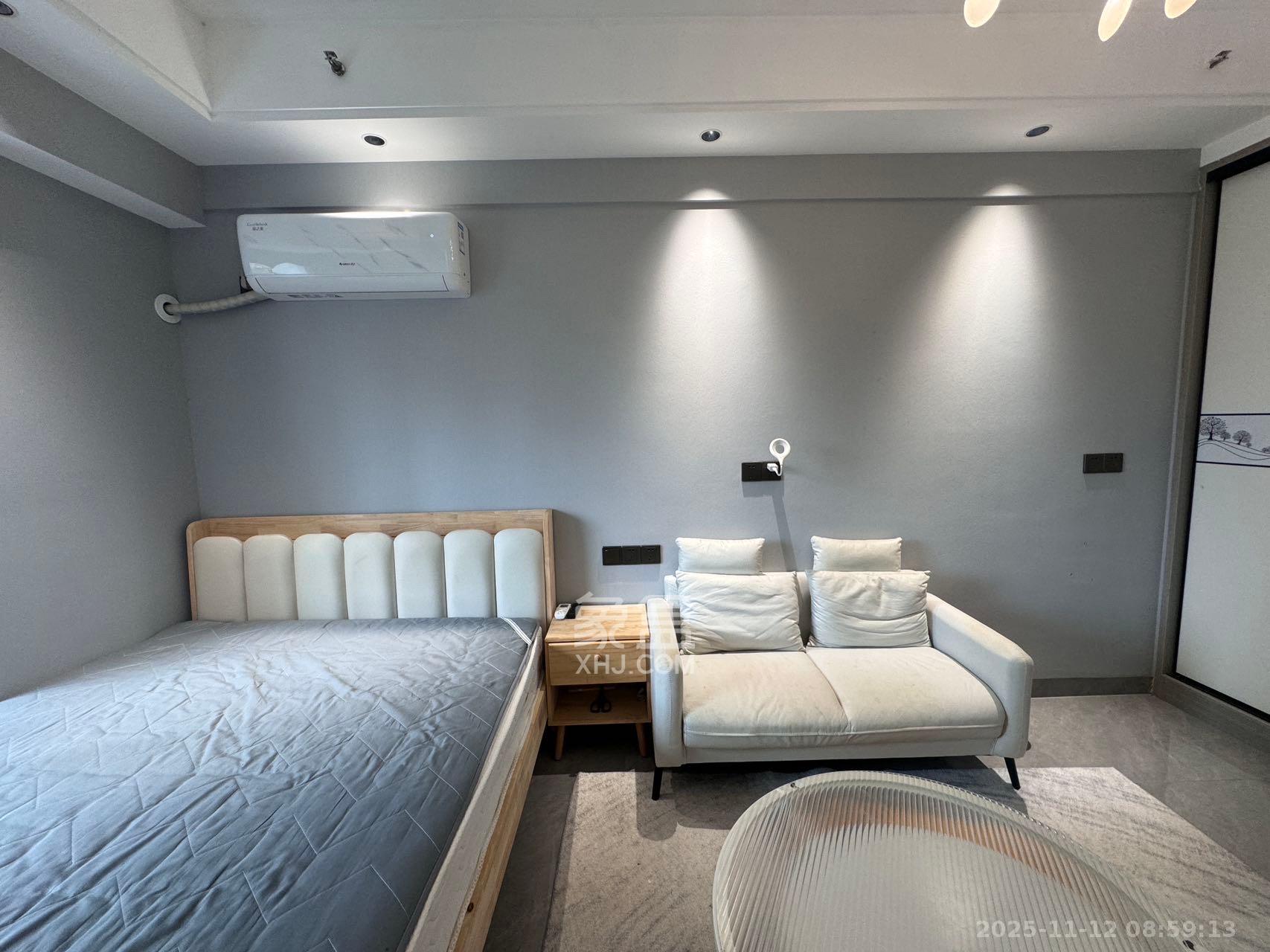 保利中环广场（保利中悦苑）  1室0厅1卫    1500.0元/月室内图