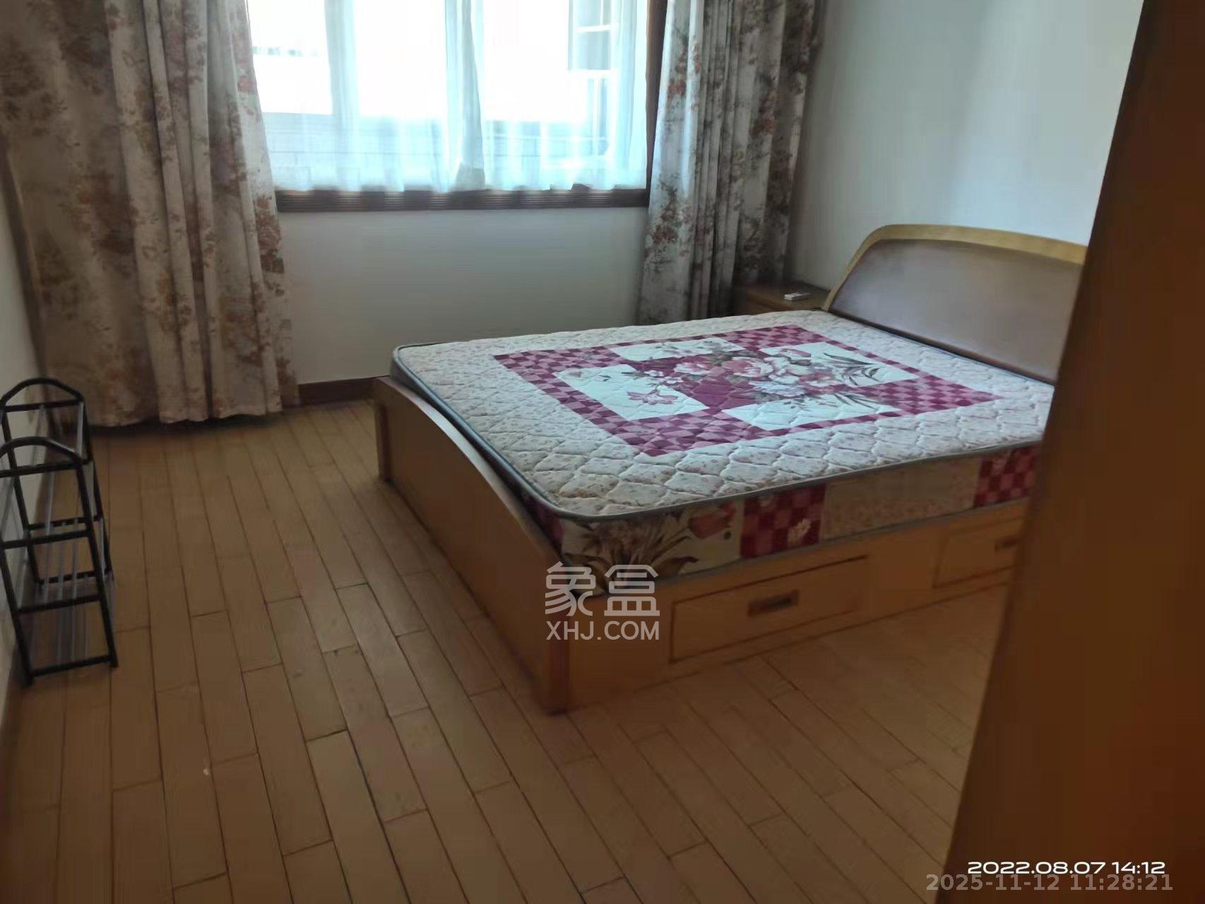 袁家岭省煤炭厅宿舍(芙蓉区省煤炭局小区) 3室1厅1卫 2500.0元/月 袁家岭省煤炭厅宿舍(芙蓉区省煤炭局小区) 3室1厅1卫 2500.0元/月室内图