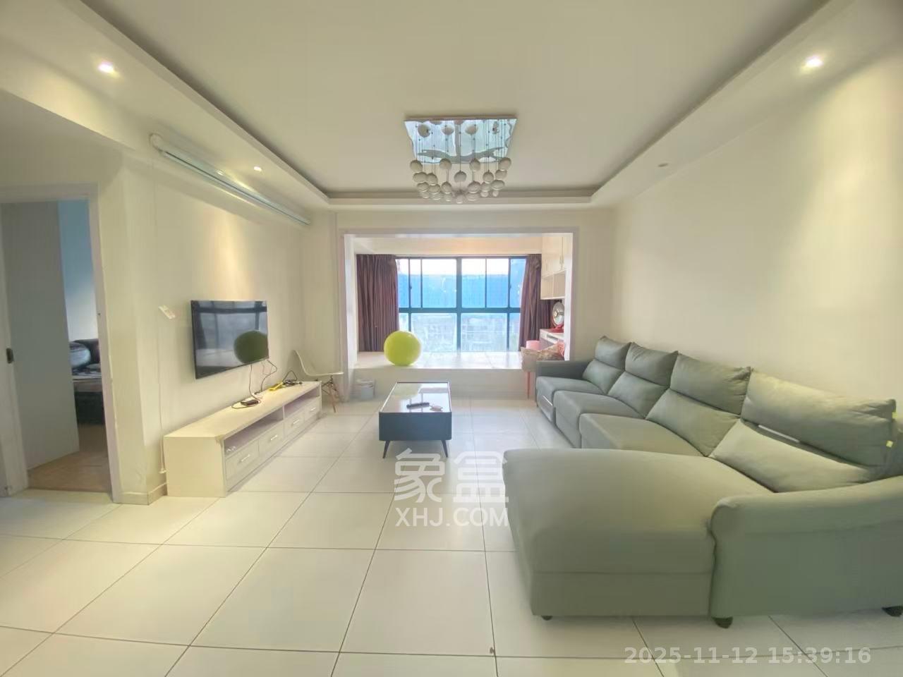 才子佳苑一期/二期  2室2厅1卫    1900.0元/月室内图1