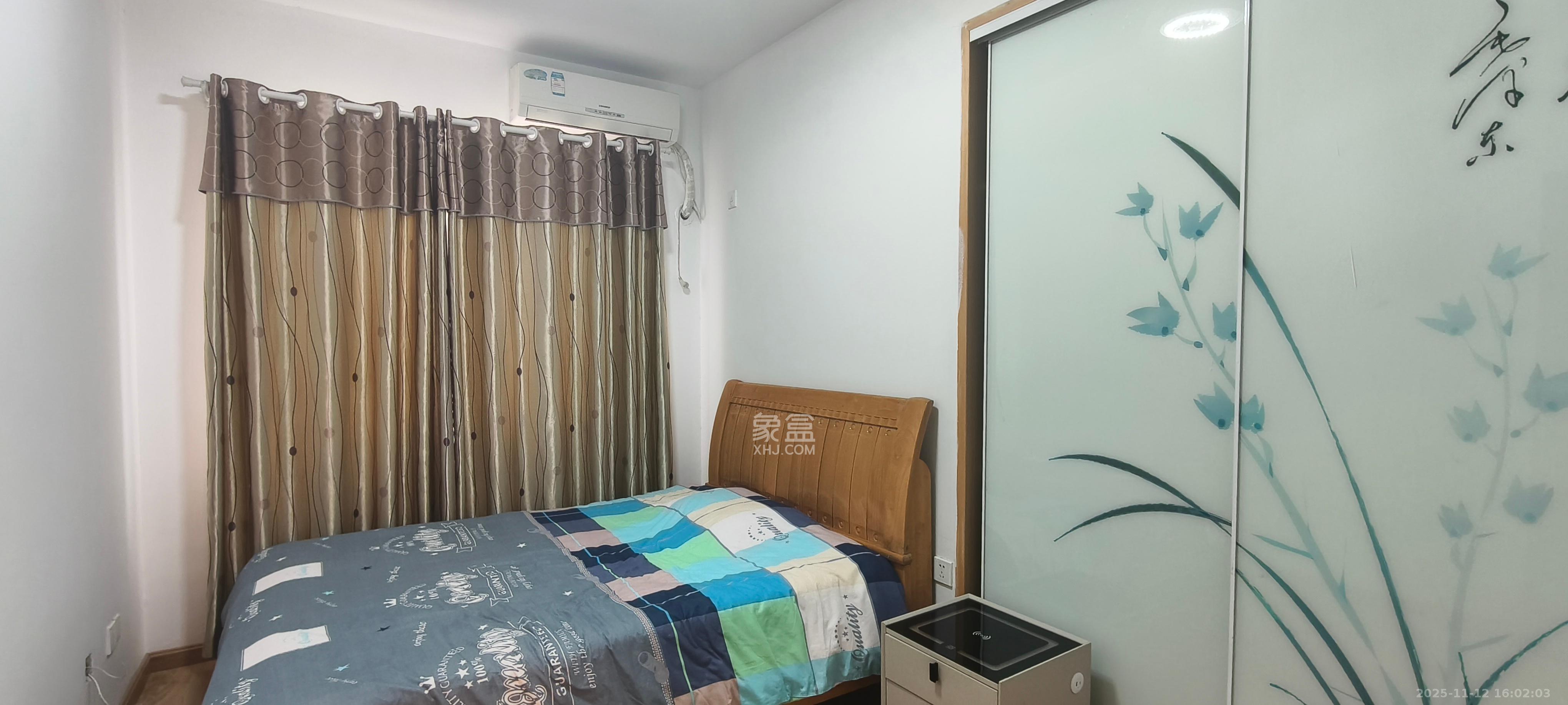 新芙蓉之都  2室2厅1卫    2300.0元/月室内图