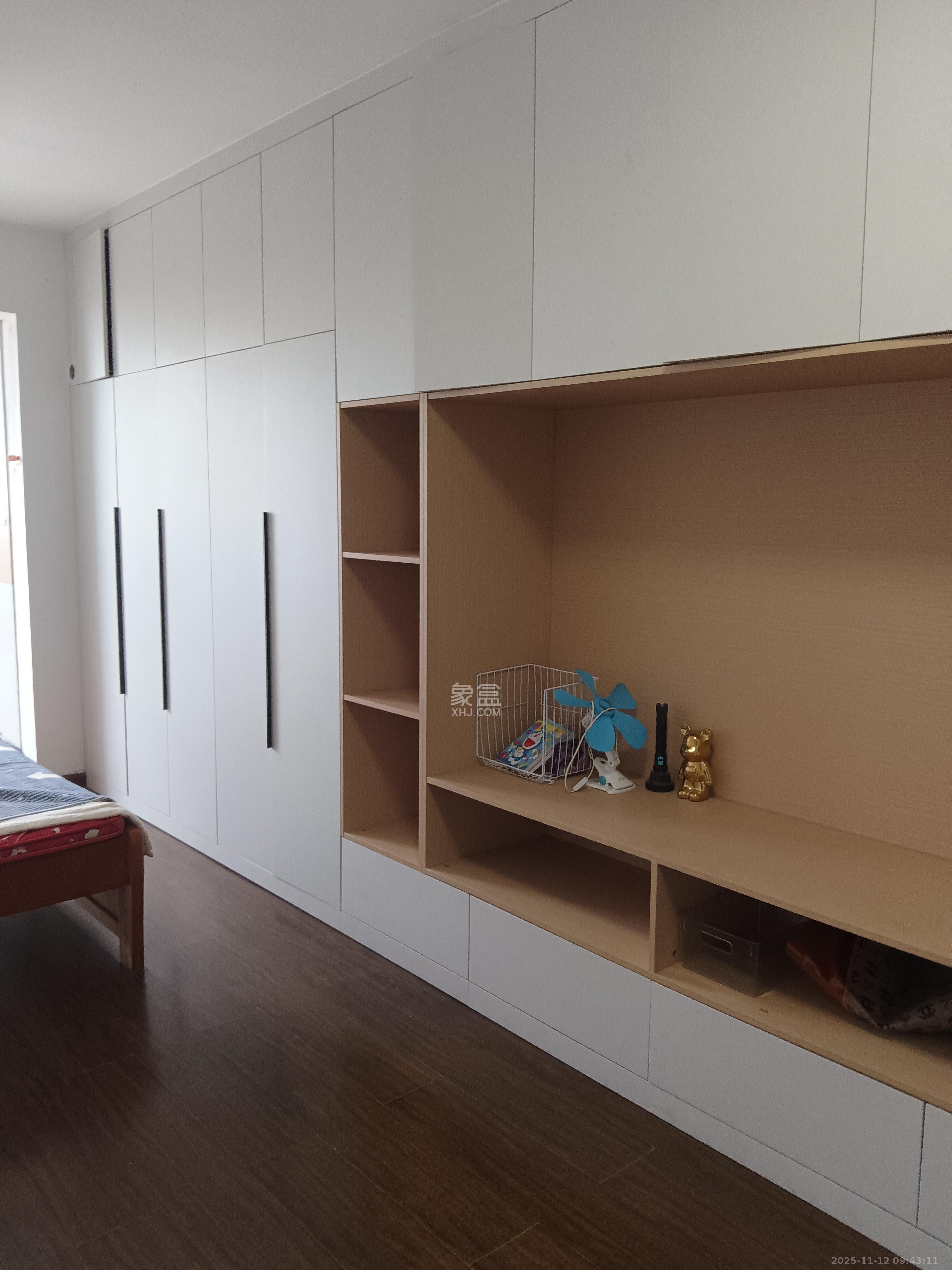 上河国际A座  1室1厅1卫    1600.0元/月室内图