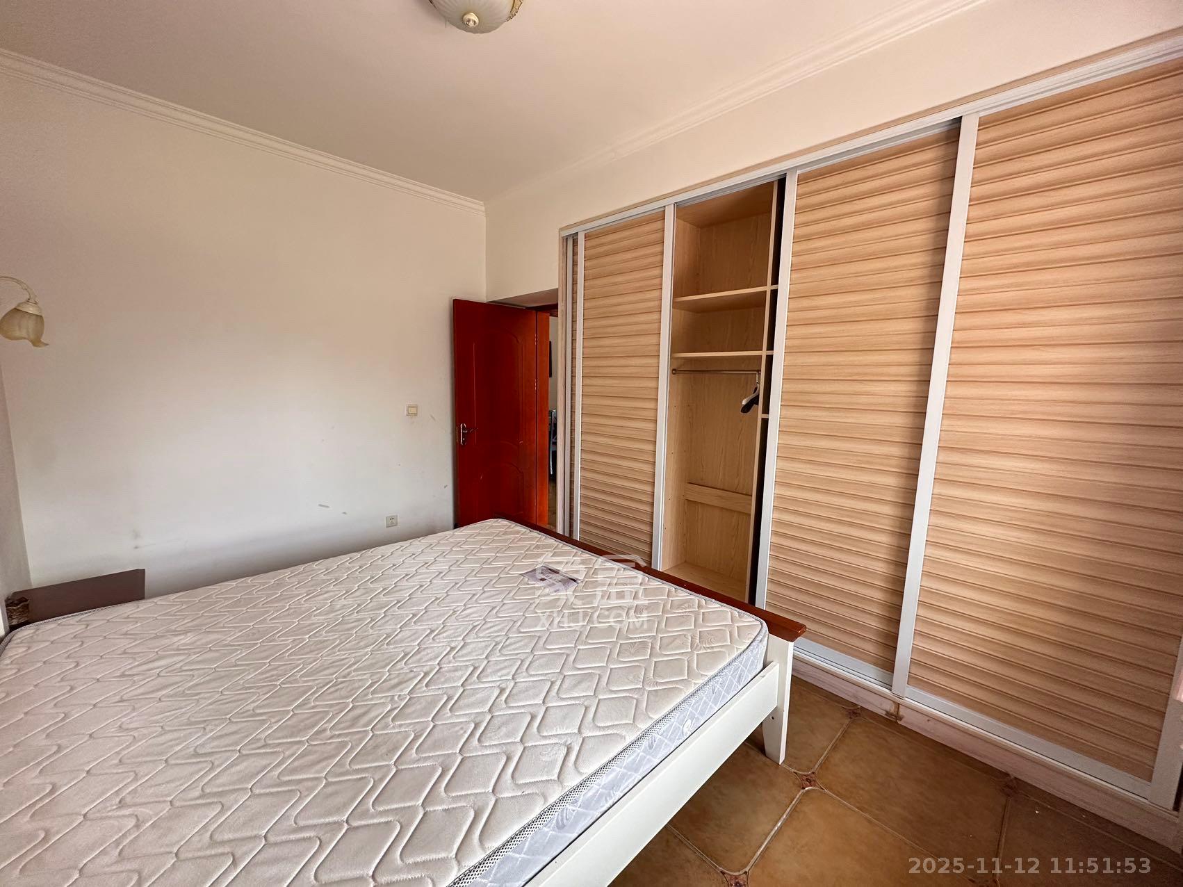 德庆水韵山城  2室2厅1卫    1800.0元/月室内图