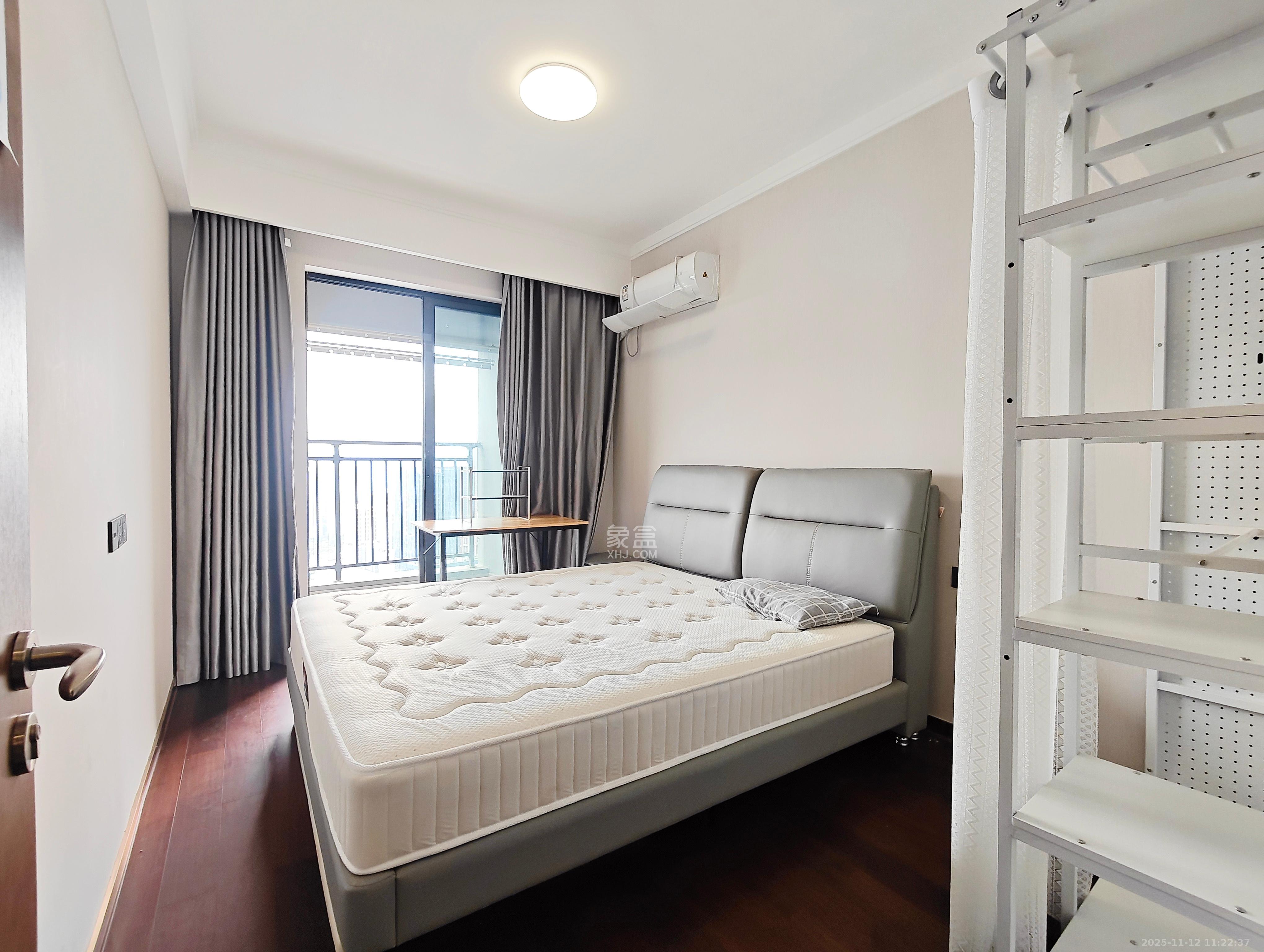 梅溪悦章 3室2厅2卫 3200.0元/月 梅溪悦章 3室2厅2卫 3200.0元/月室内图