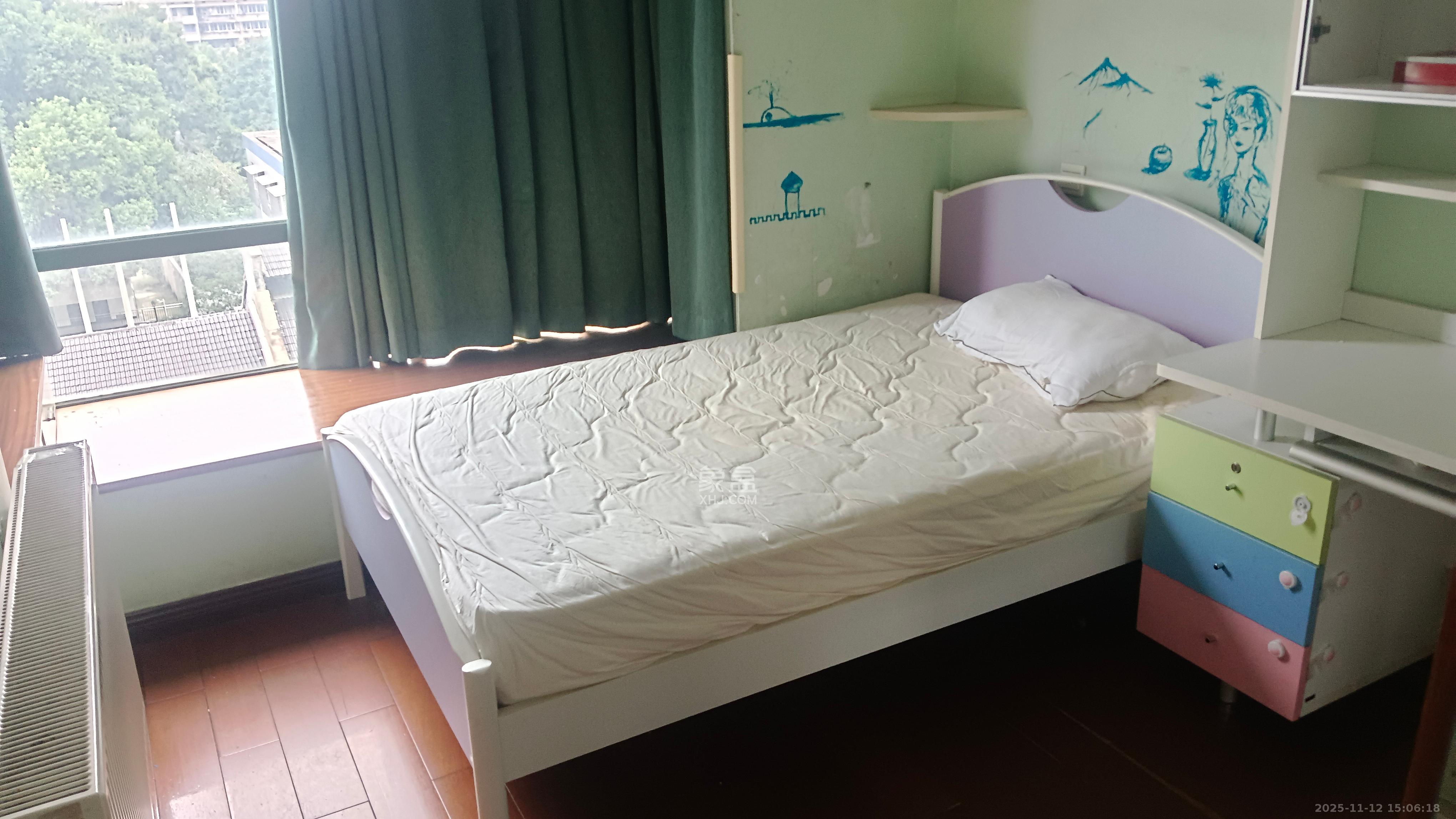 亚华香舍花都  3室2厅2卫    3800.0元/月室内图