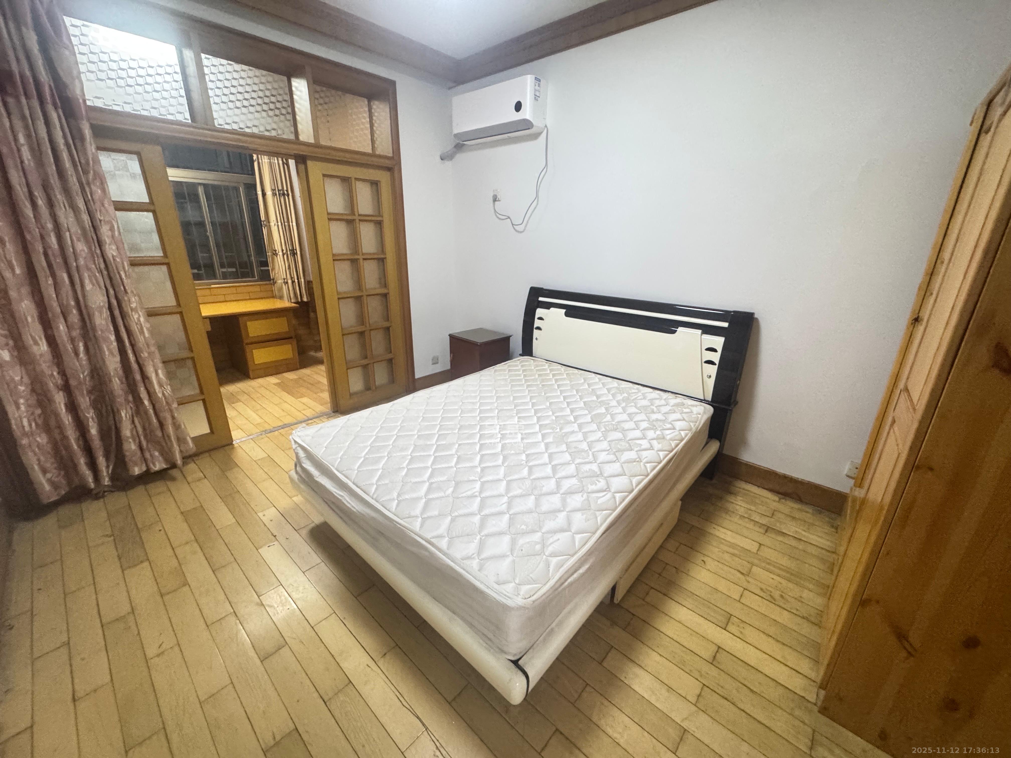 湘雅附二宿舍(劳动村) 2室1厅1卫 2400.0元/月 湘雅附二宿舍(劳动村) 2室1厅1卫 2400.0元/月室内图