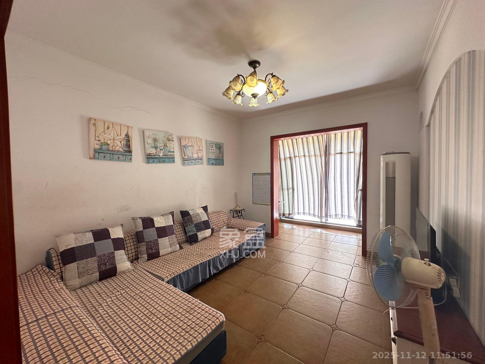 德庆水韵山城 2室2厅1卫 1800.0元/月 德庆水韵山城 2室2厅1卫 1800.0元/月室内图