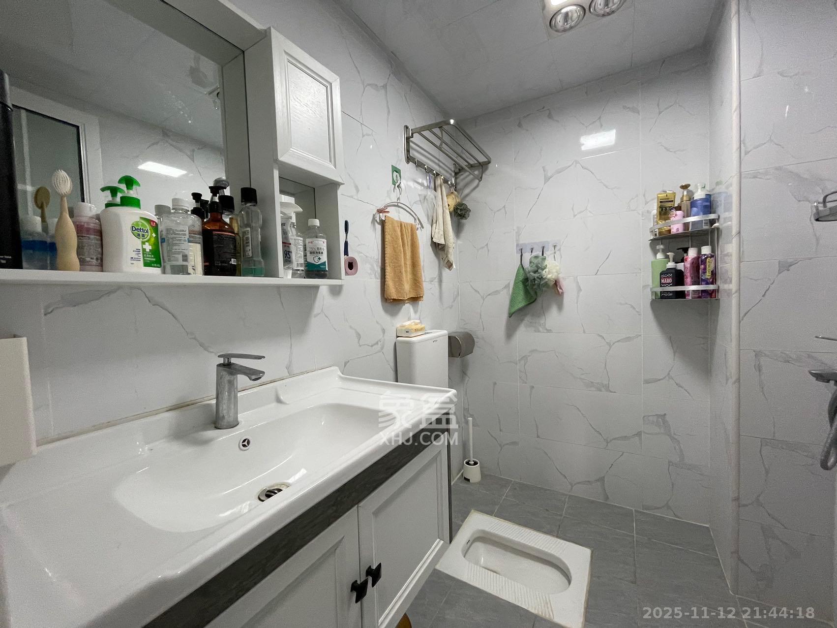 建发中央悦府 3室2厅2卫 3200.0元/月 建发中央悦府 3室2厅2卫 3200.0元/月室内图