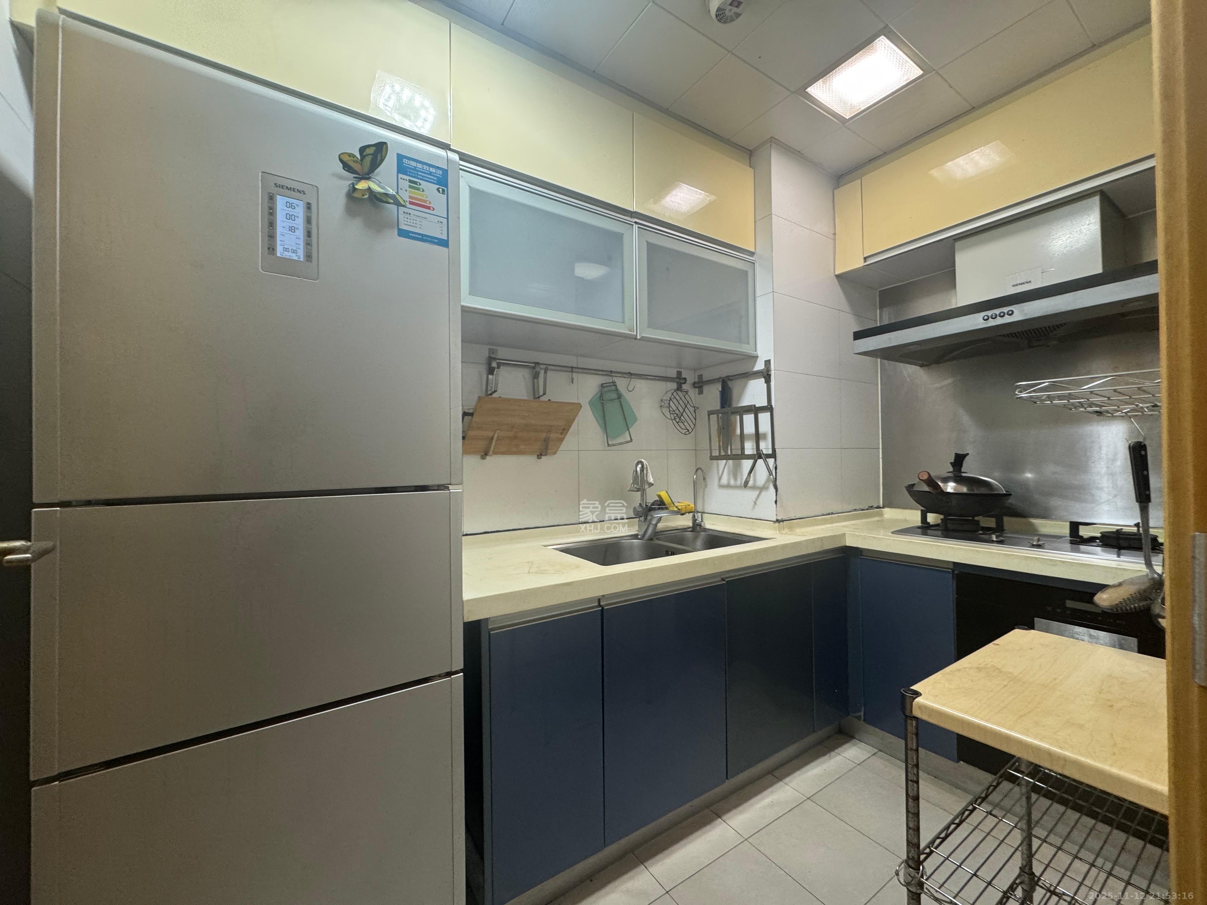 珠江花城四期花盛 2室1厅1卫 2200.0元/月 珠江花城四期花盛 2室1厅1卫 2200.0元/月室内图