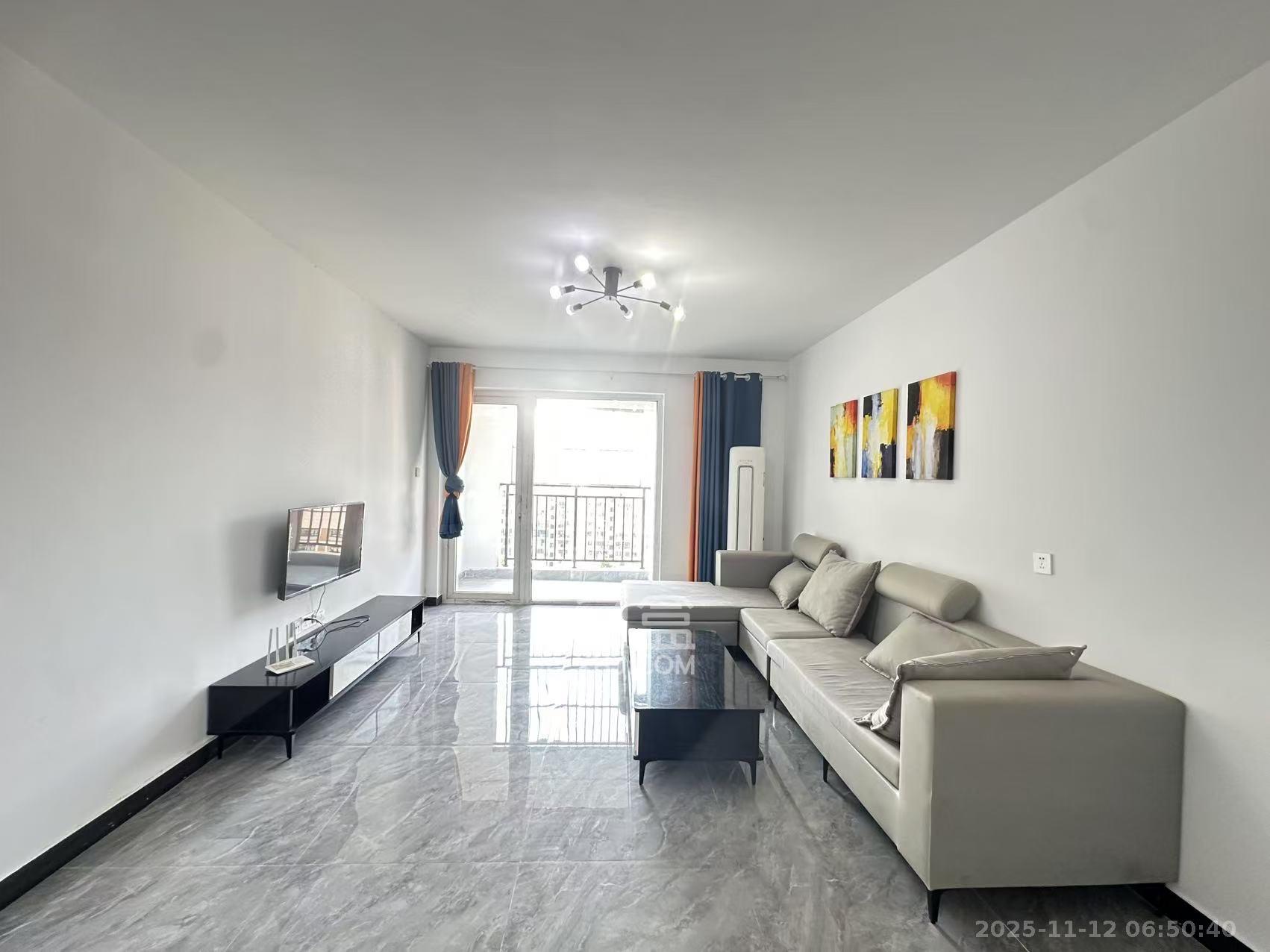 当代滨江MOMA  3室2厅2卫    3000.0元/月