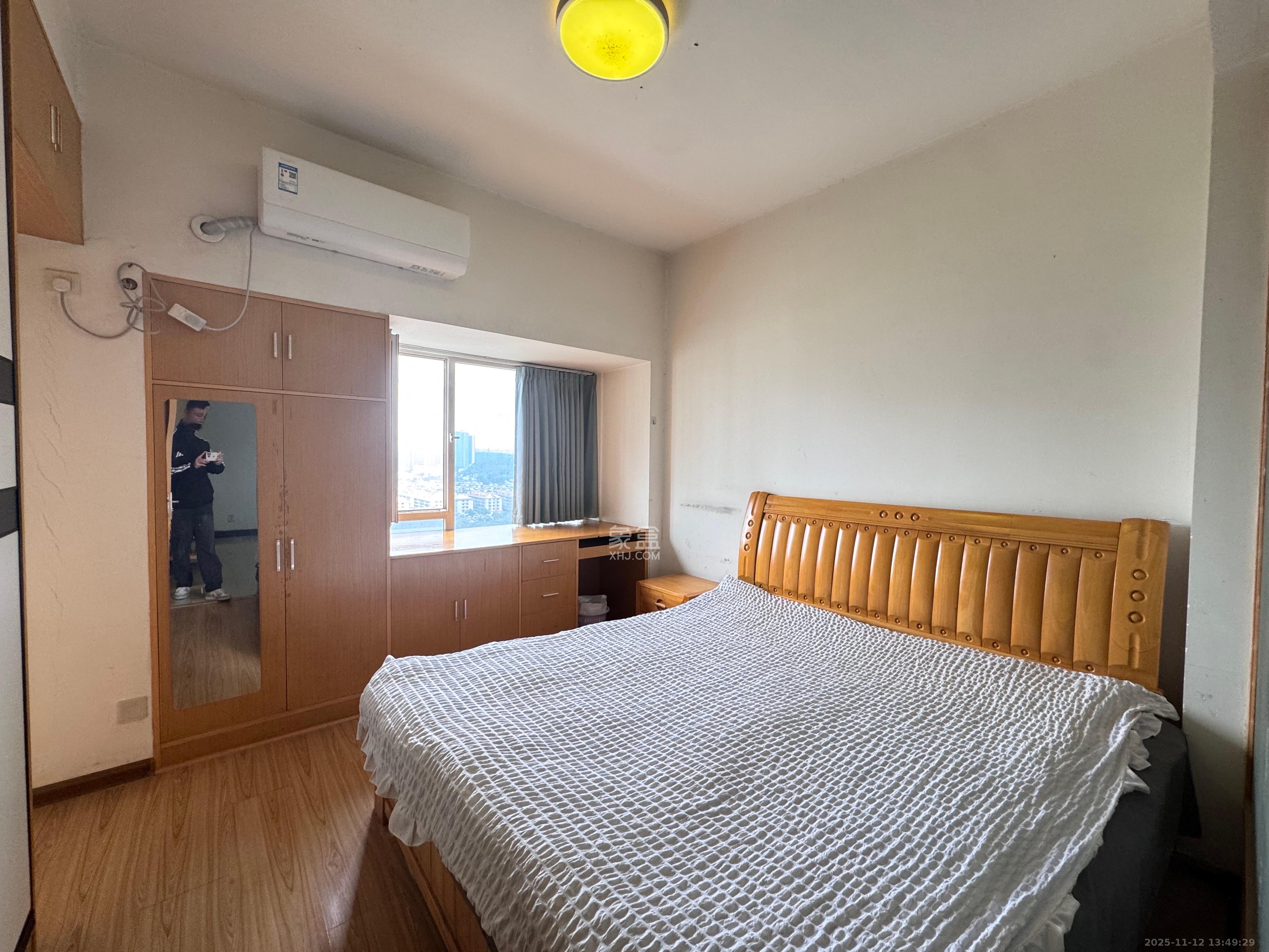 红区抽屉  1室1厅1卫    1550.0元/月室内图