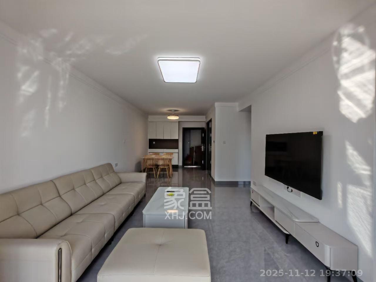 旭日嘉苑  2室1厅1卫    2400.0元/月