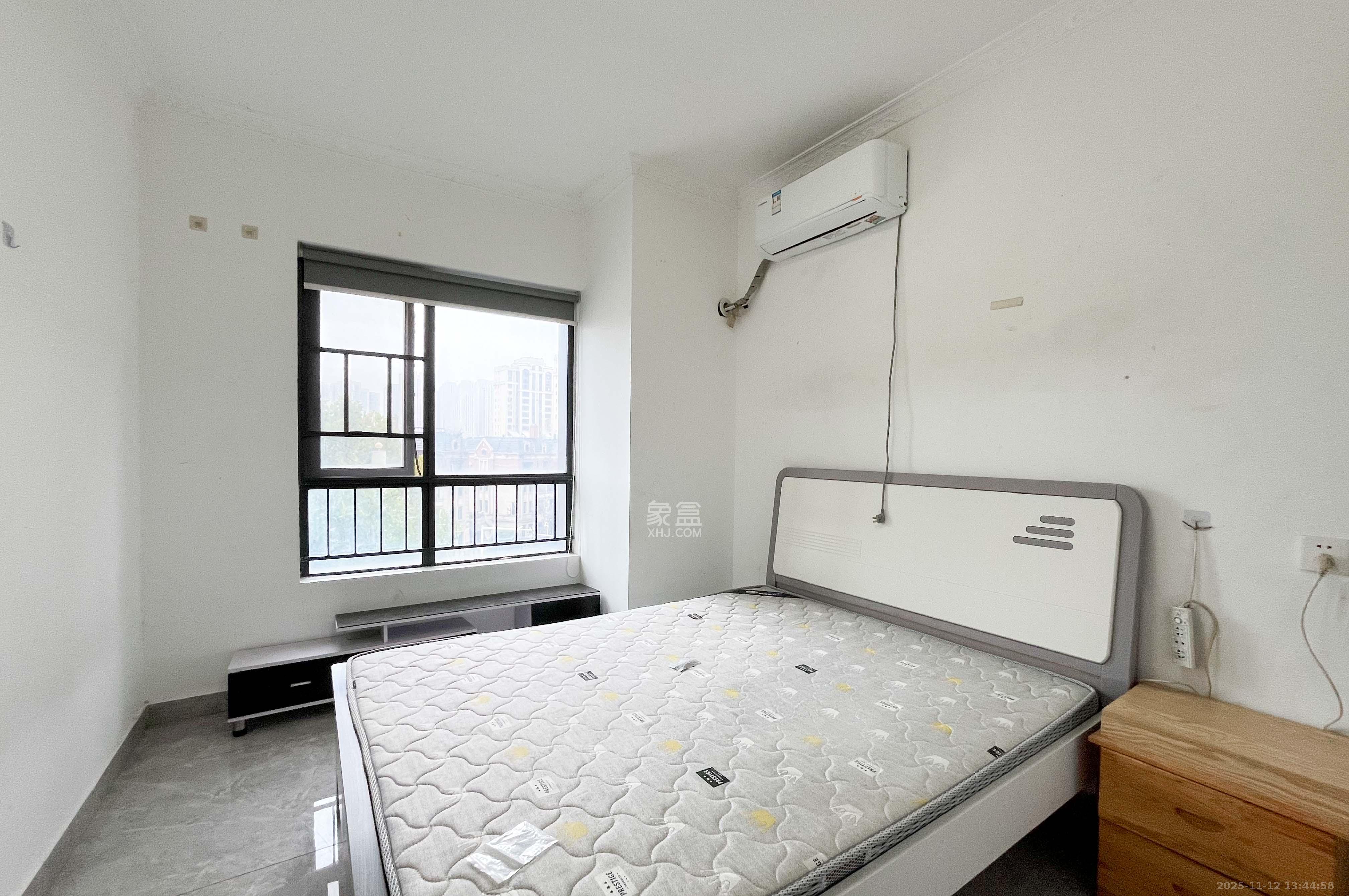 中海梅溪湖壹号 3室2厅2卫 182.0万 中海梅溪湖壹号 3室2厅2卫 182.0万其他