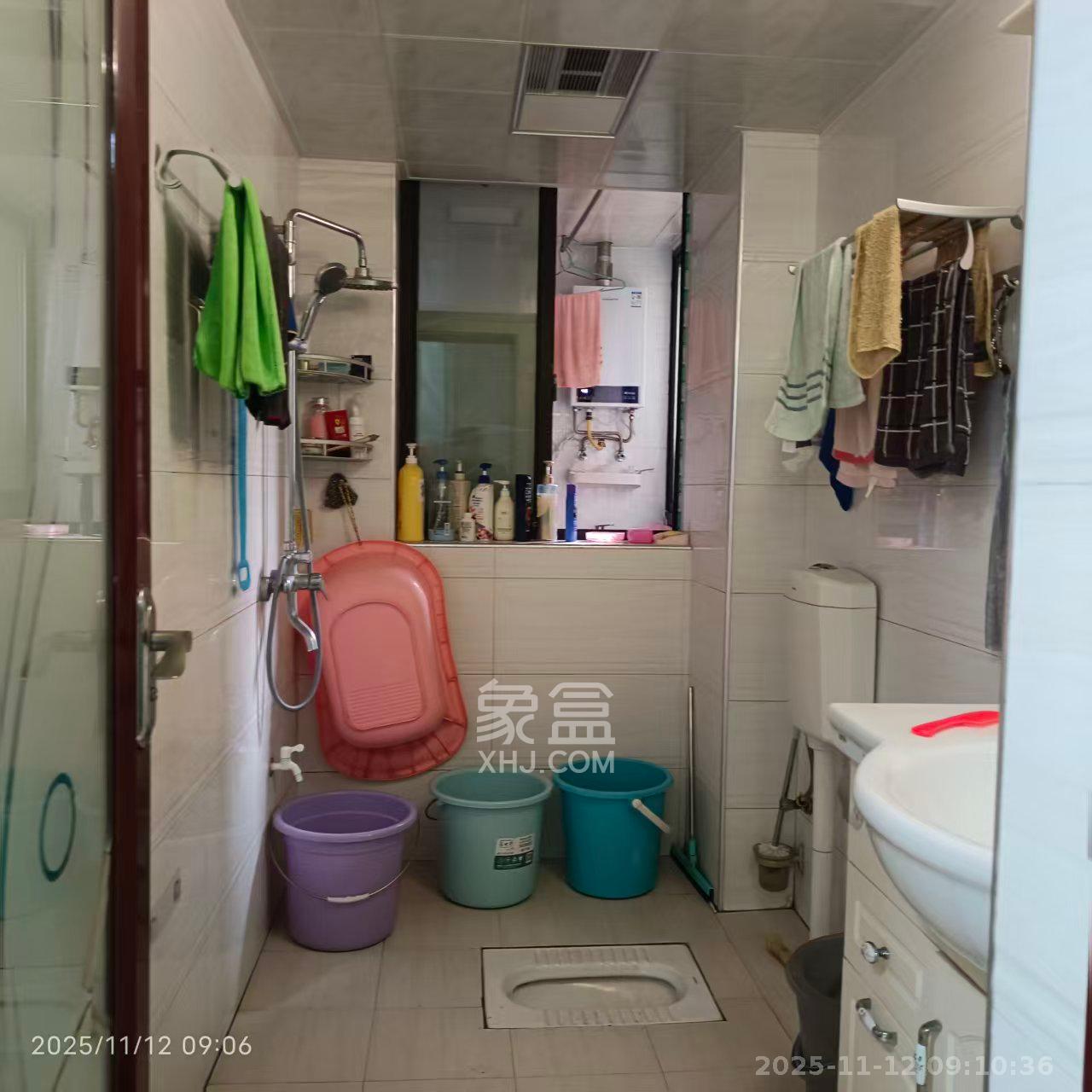 中信凯旋蓝岸（中信新城三期）  3室1厅1卫    2000.0元/月室内图