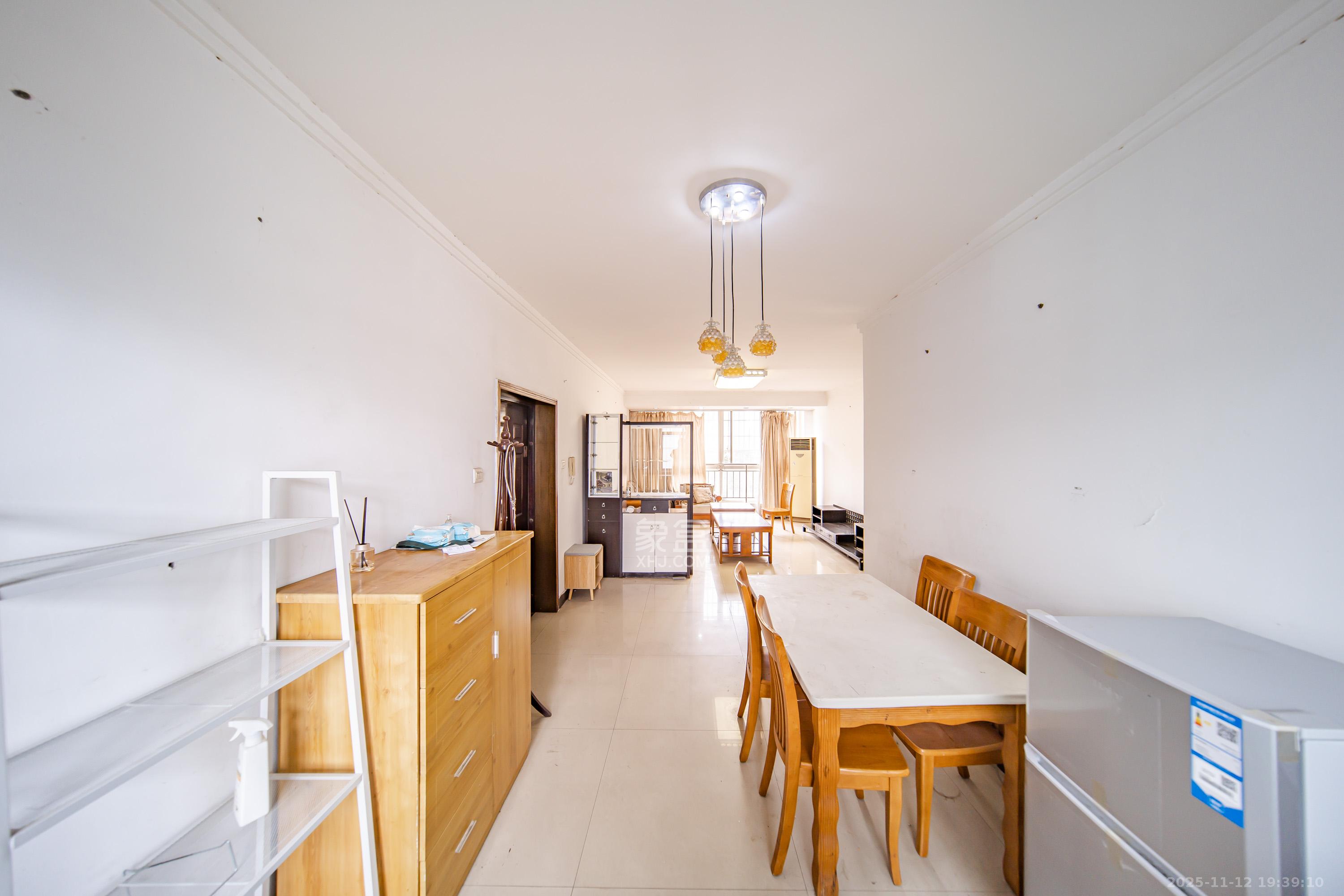 四季美景一、二期 2室2厅1卫 72.0万 四季美景一、二期 2室2厅1卫 72.0万其他