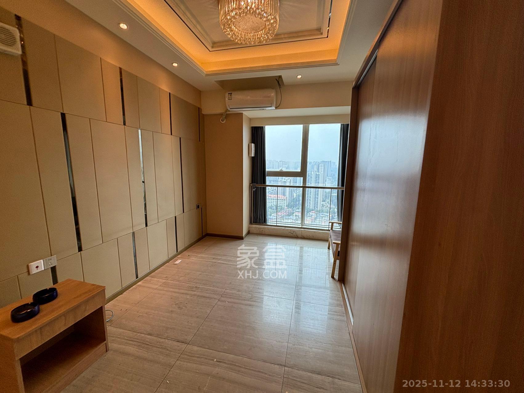 恒大誉府（融誉商业中心）  1室1厅1卫    1700.0元/月室内图