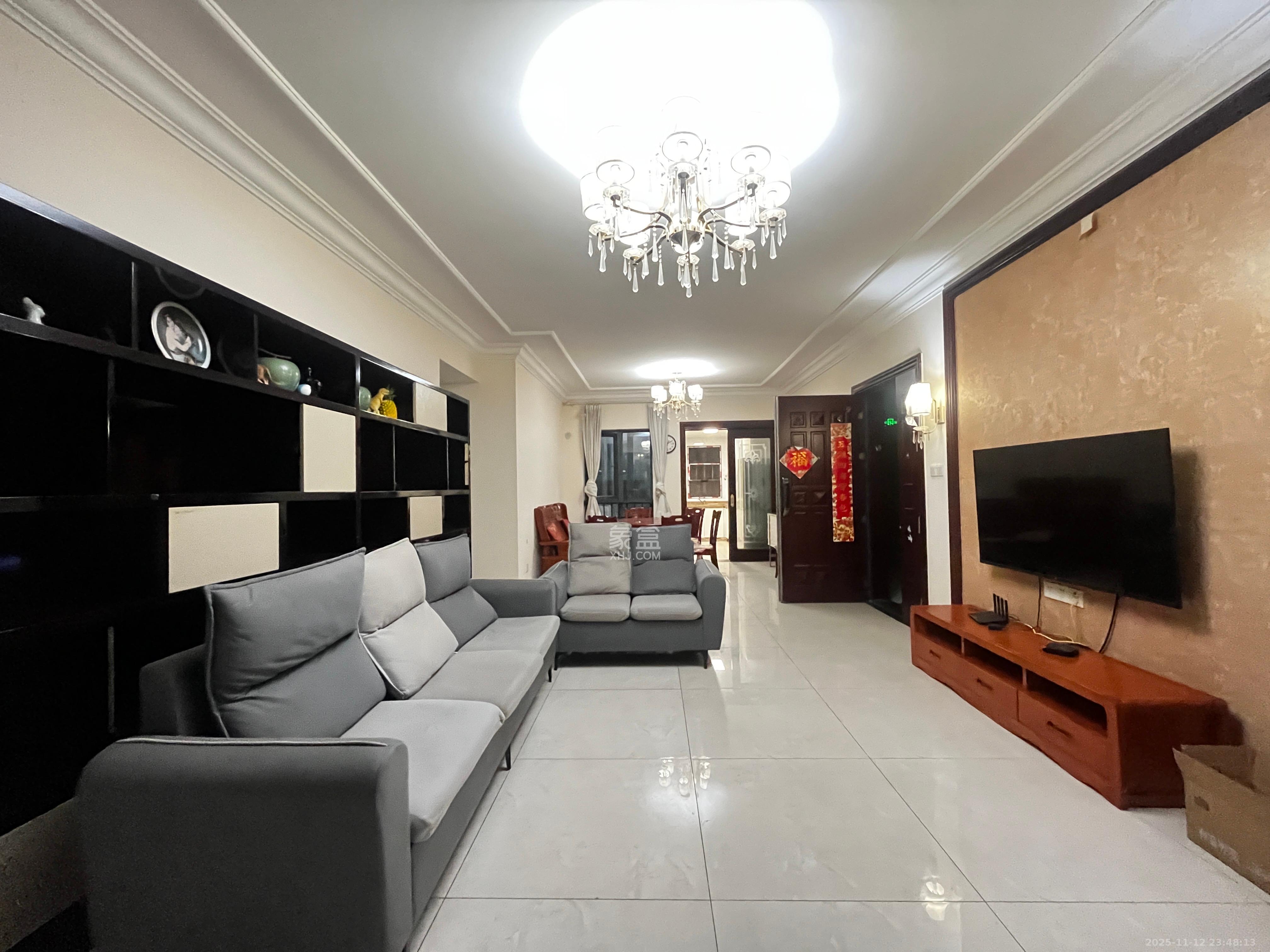 恒大江湾  4室0厅0卫    2800.0元/月