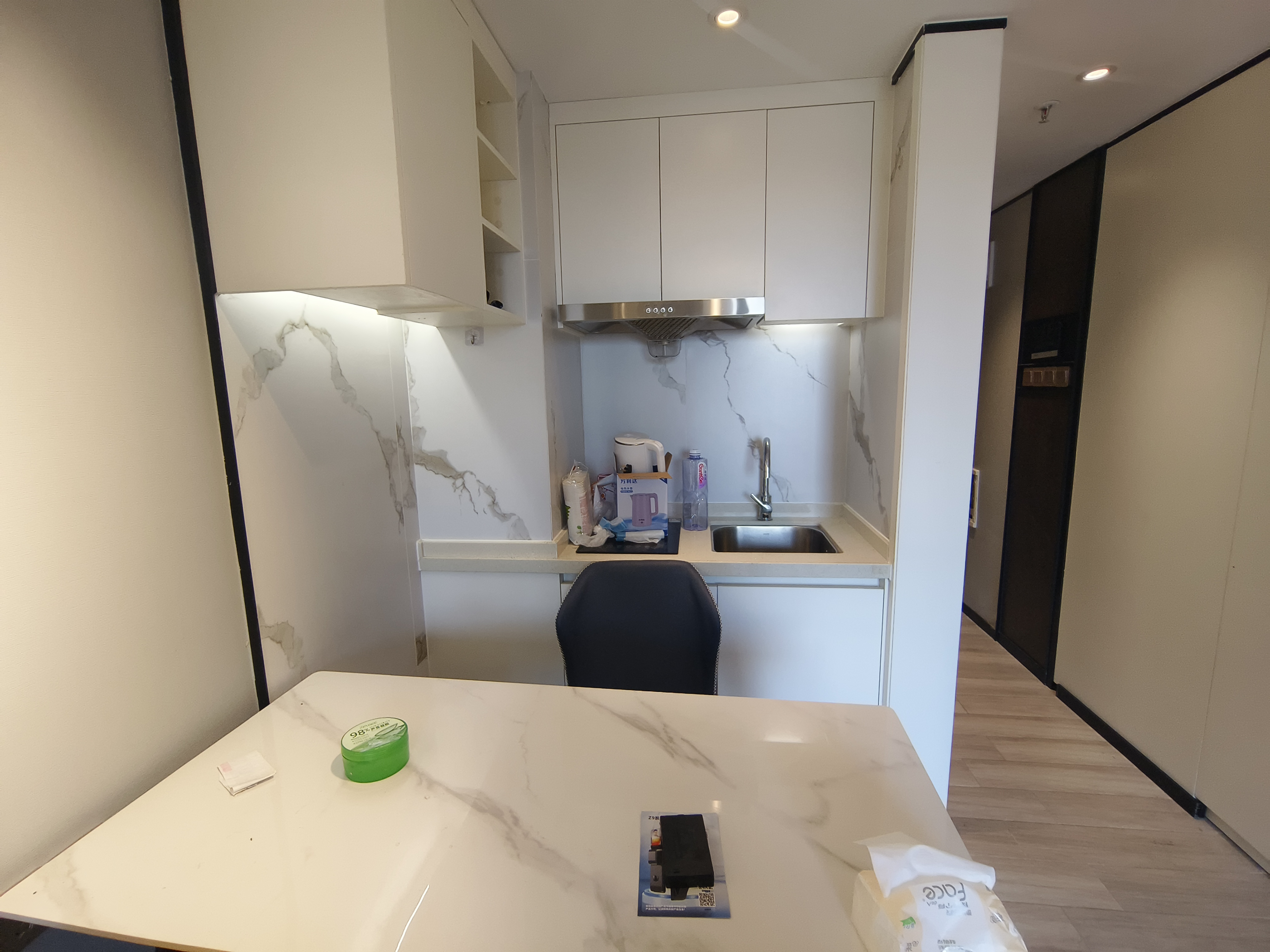 融创海口一号  1室1厅1卫    3300.0元/月室内图