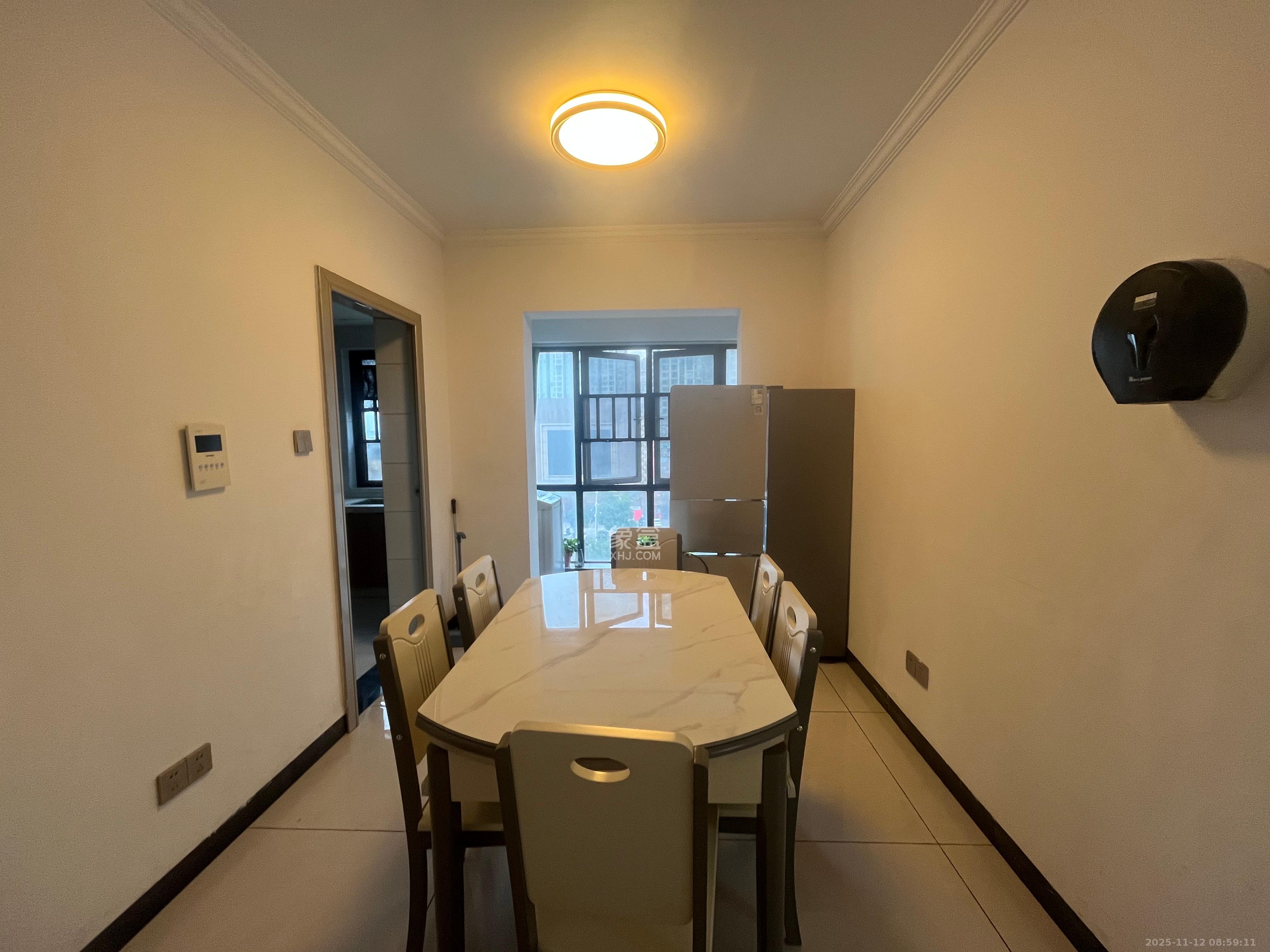 三润城（三润星城）  1室0厅0卫    1700.0元/月室内图