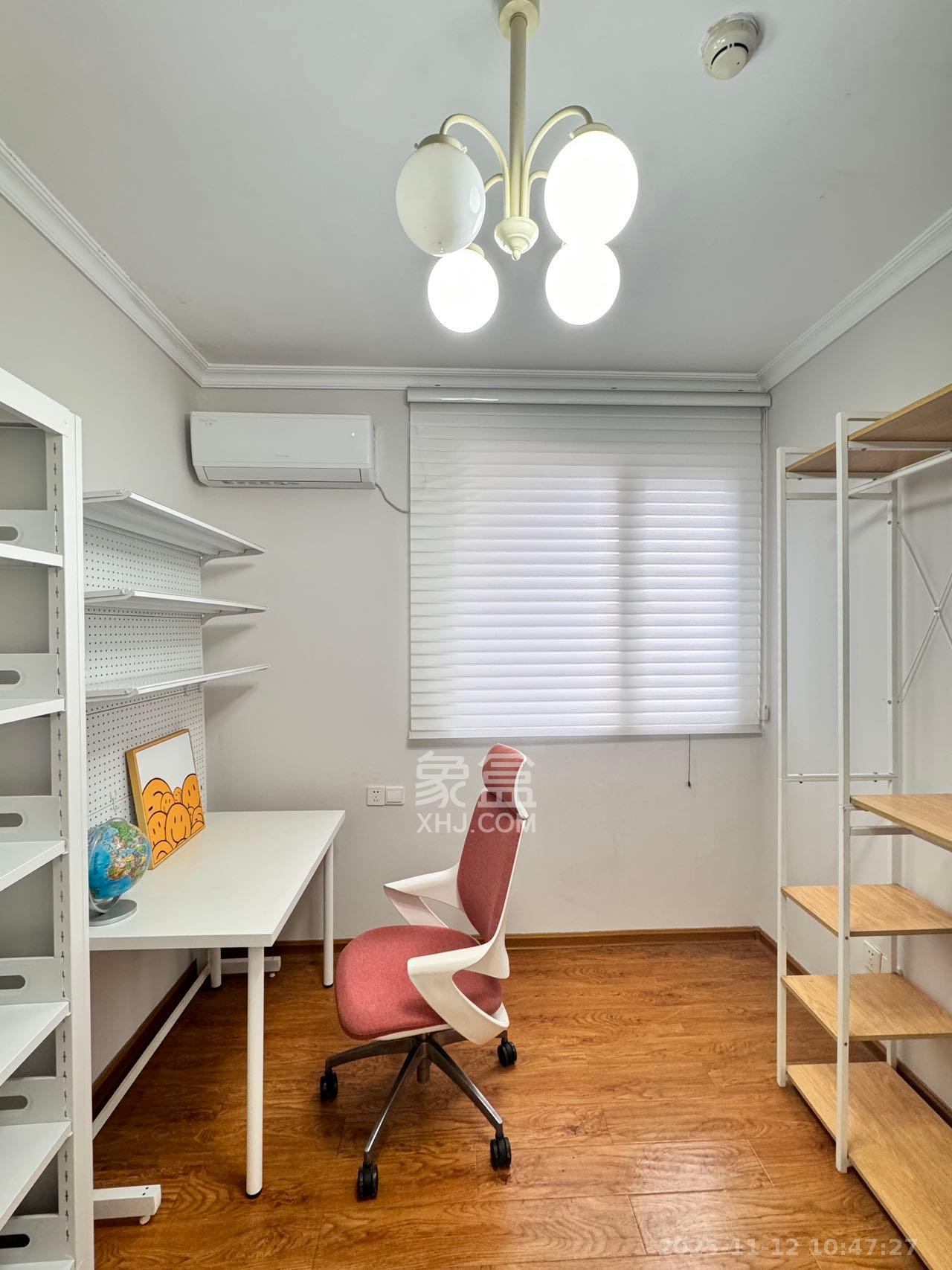 北辰三角洲E4区 3室2厅1卫 3800.0元/月 北辰三角洲E4区 3室2厅1卫 3800.0元/月室内图