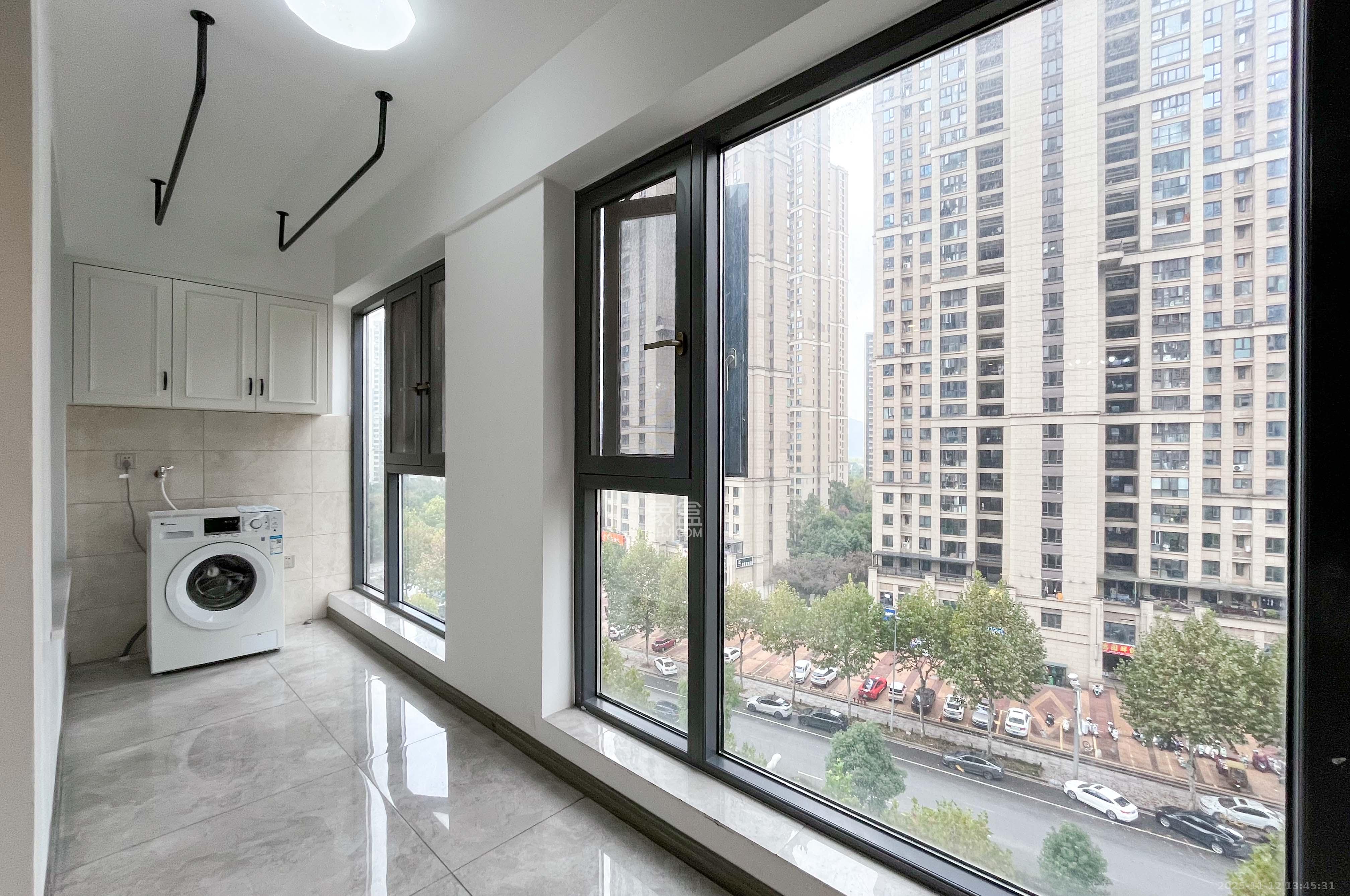 卓越浅水湾  3室2厅2卫    140.0万其他