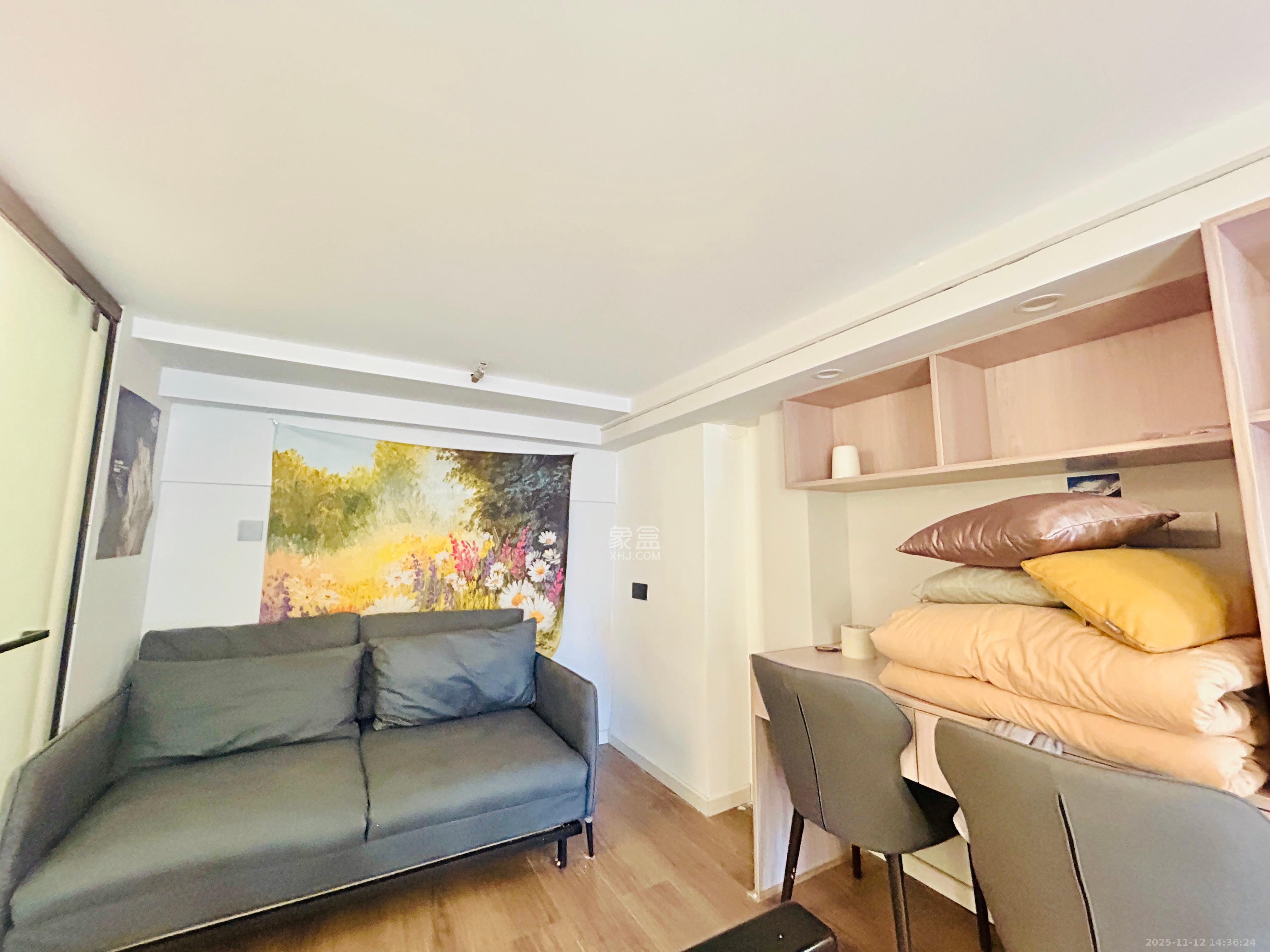 华润琨瑜府  2室2厅1卫    2500.0元/月室内图