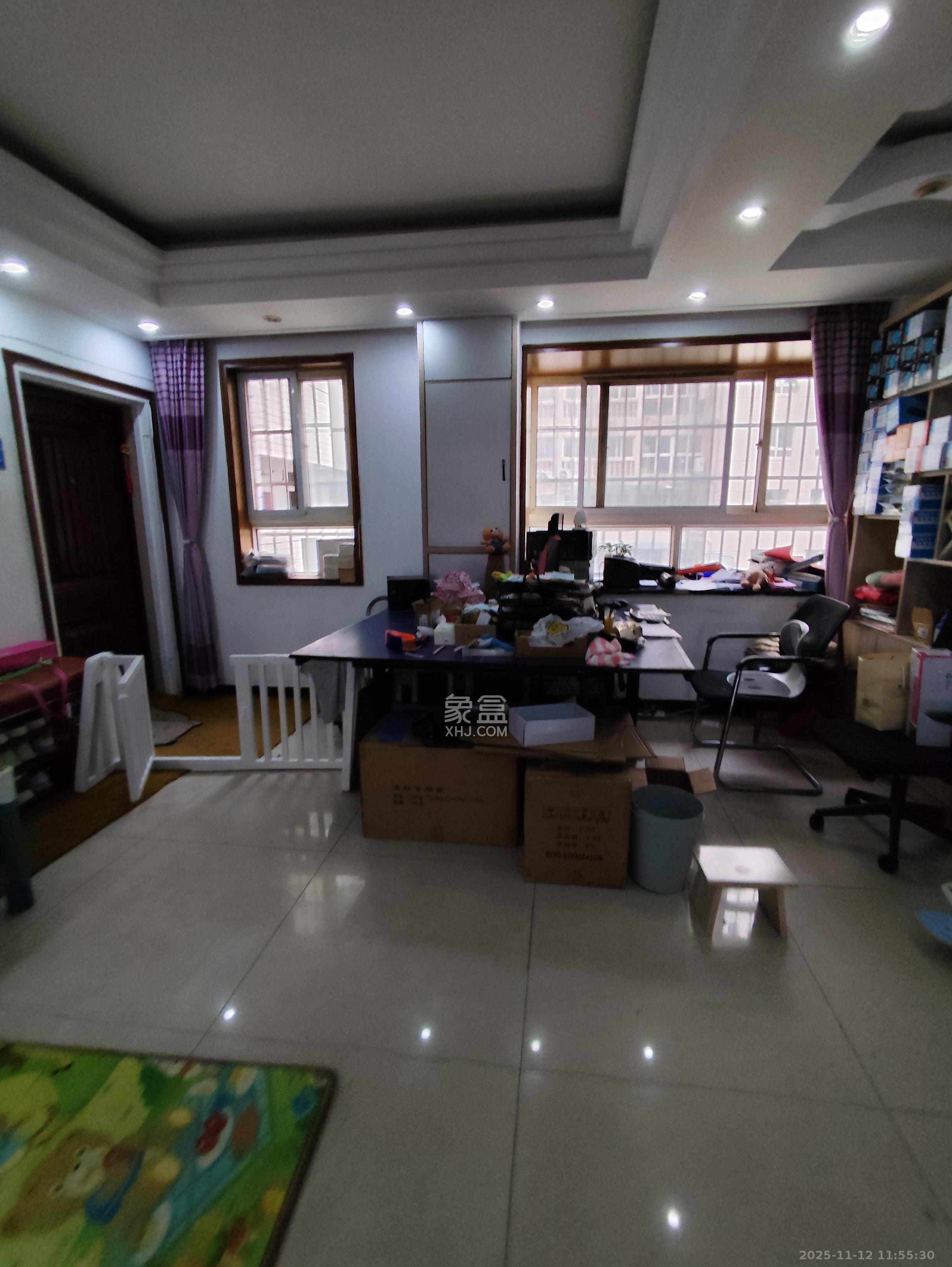 天心电脑城(朝阳丽景,朝阳丽园) 4室2厅1卫 3500.0元/月 天心电脑城(朝阳丽景,朝阳丽园) 4室2厅1卫 3500.0元/月室内图