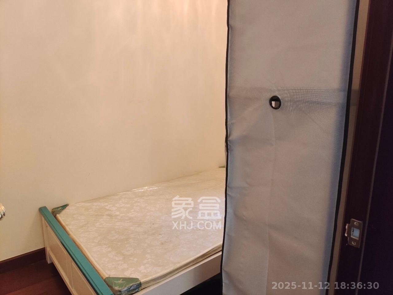 恒大国际广场  2室2厅1卫    2300.0元/月室内图