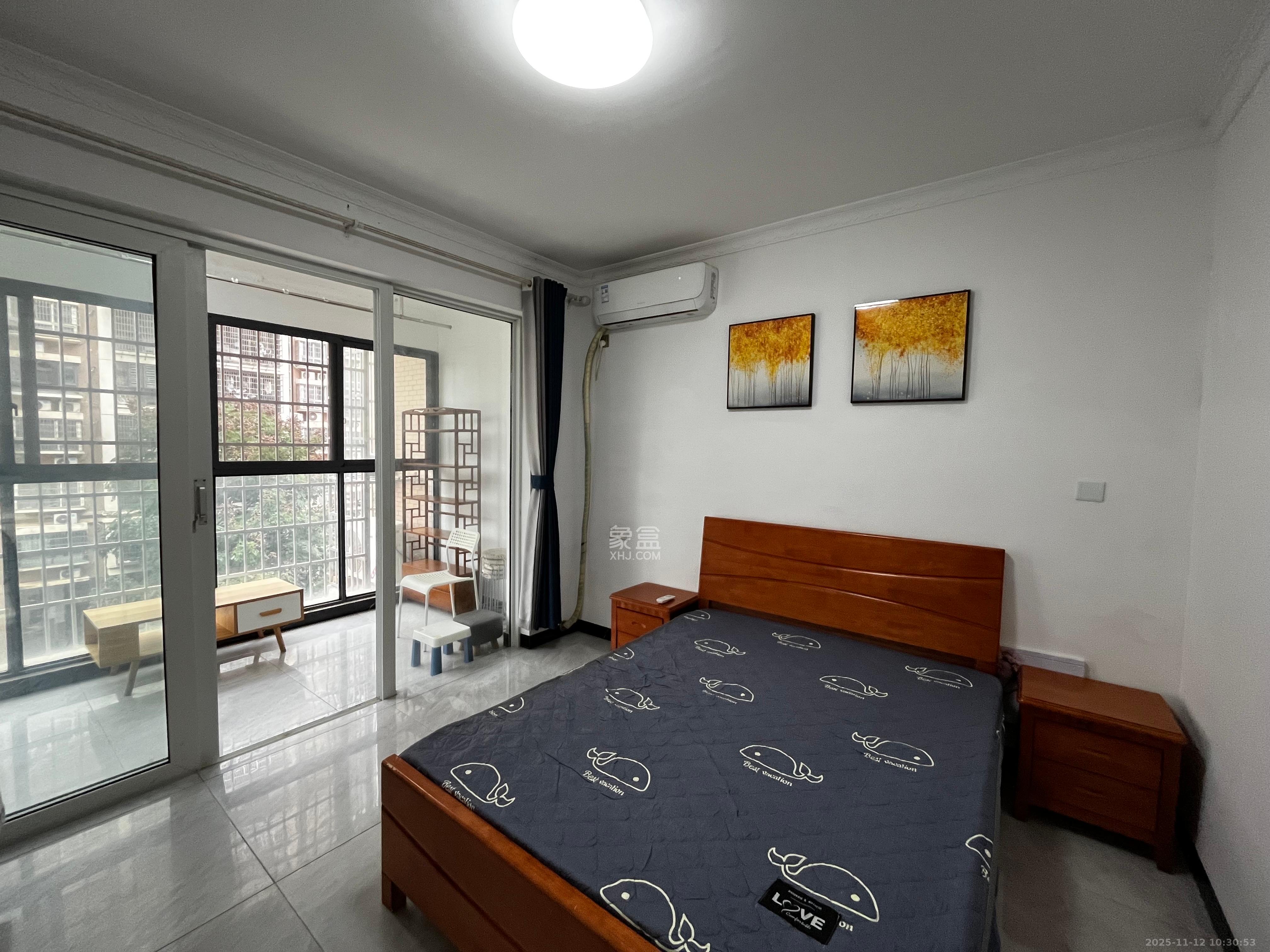 和润园一、二期 1室1厅1卫 1400.0元/月 和润园一、二期 1室1厅1卫 1400.0元/月室内图