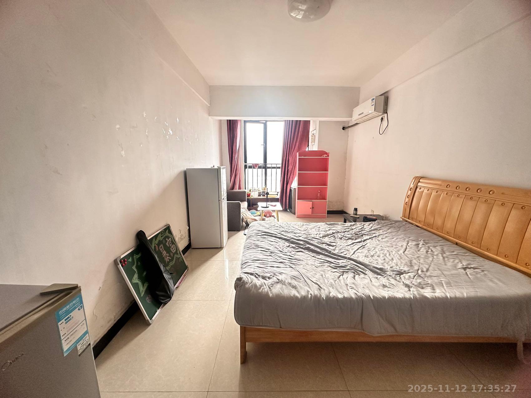 锦泰东环国际  1室1厅1卫    1500.0元/月室内图