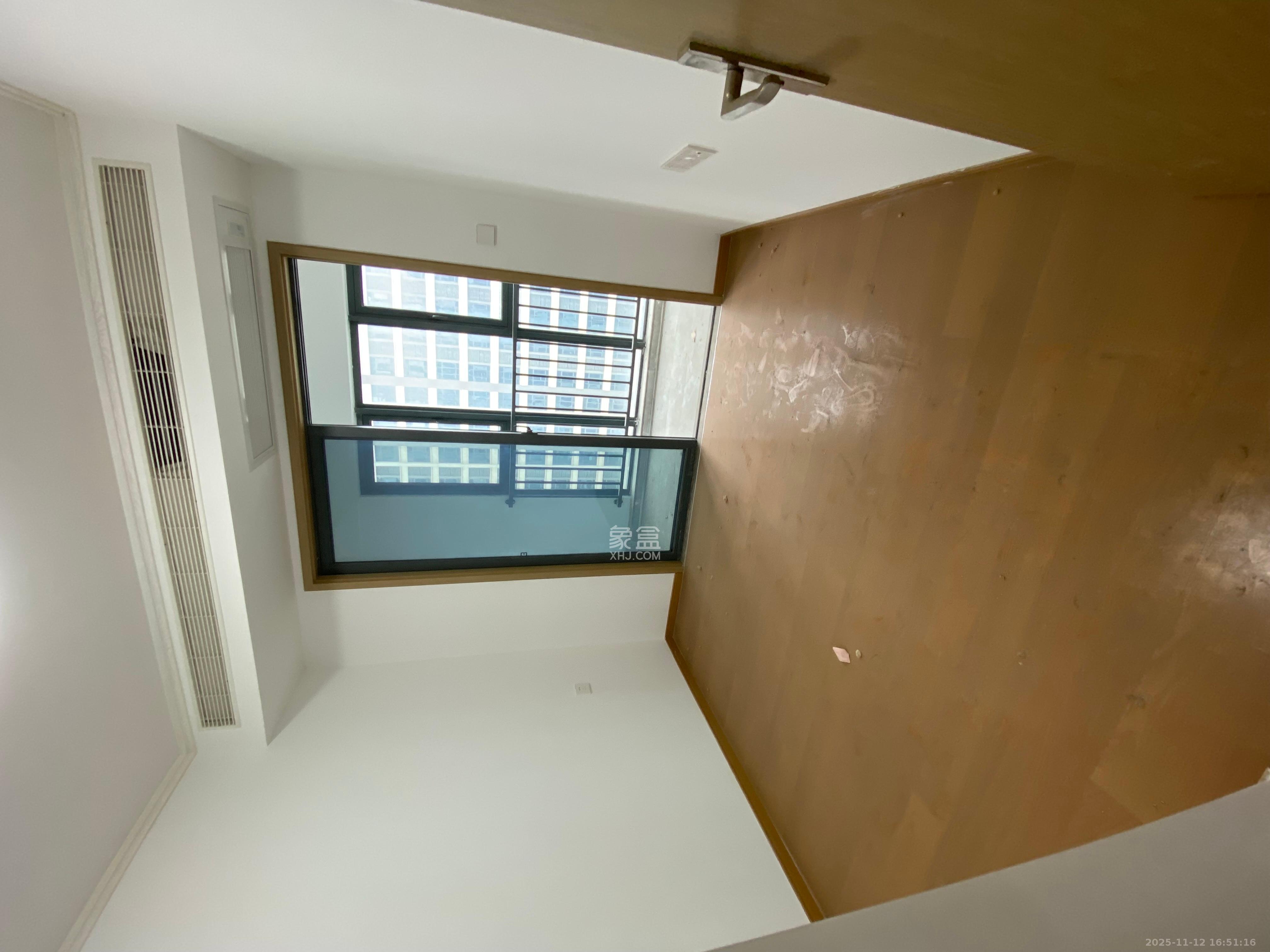 清控湖山雅居南区  4室2厅1卫    2600.0元/月室内图