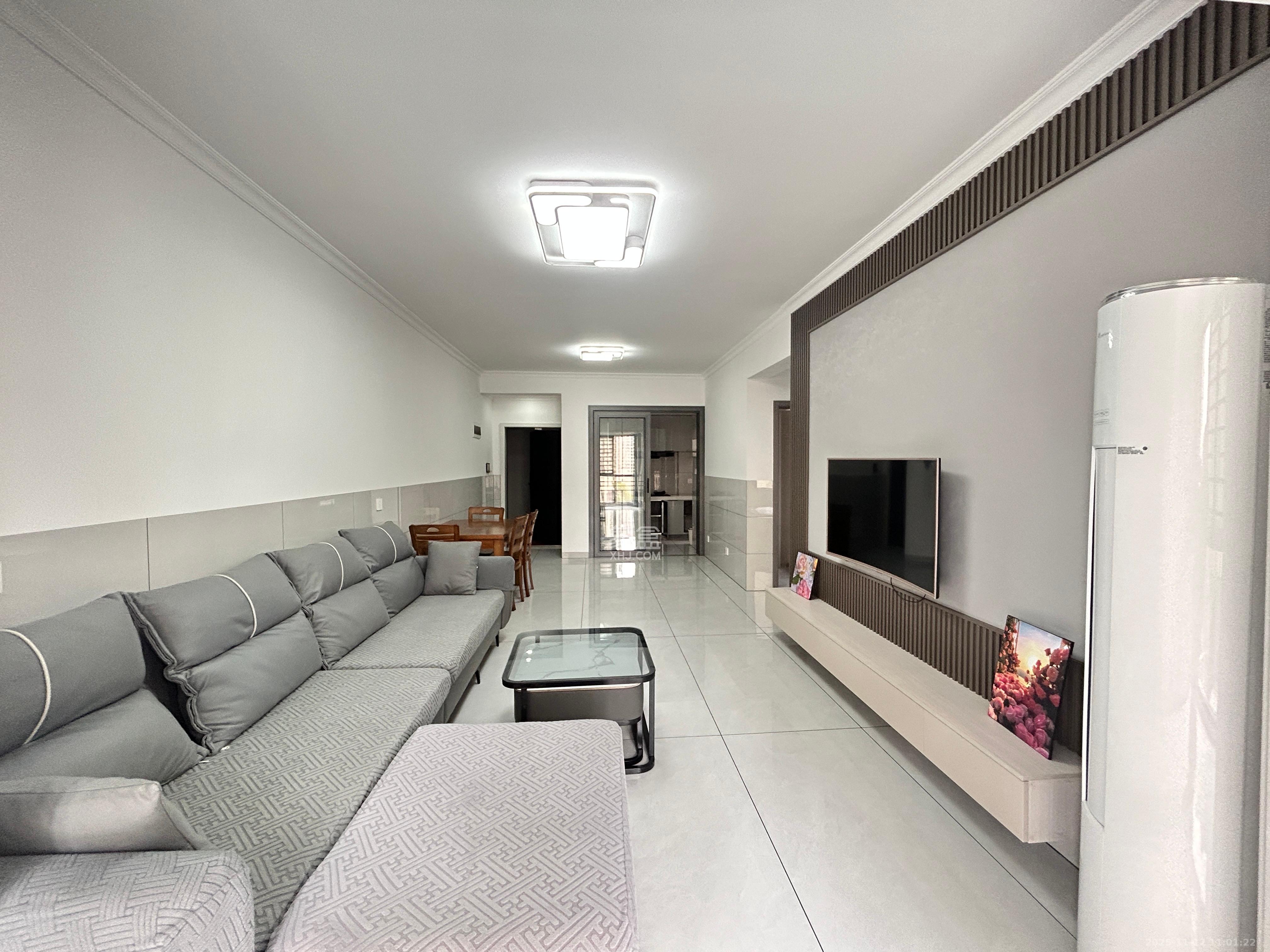 学士翰林苑  2室1厅1卫    1800.0元/月室内图1