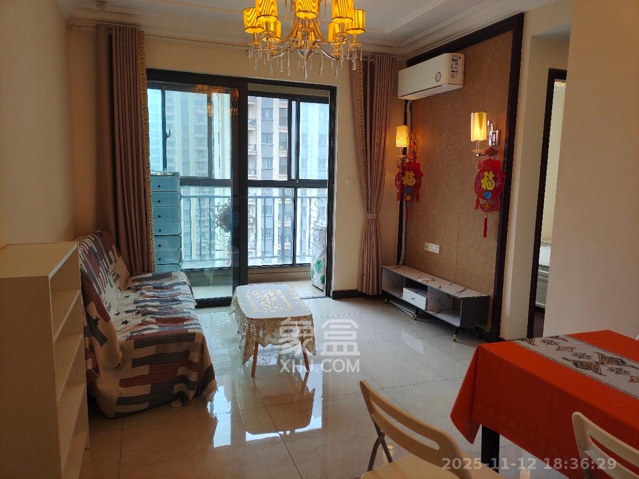 恒大国际广场  2室2厅1卫    2300.0元/月室内图