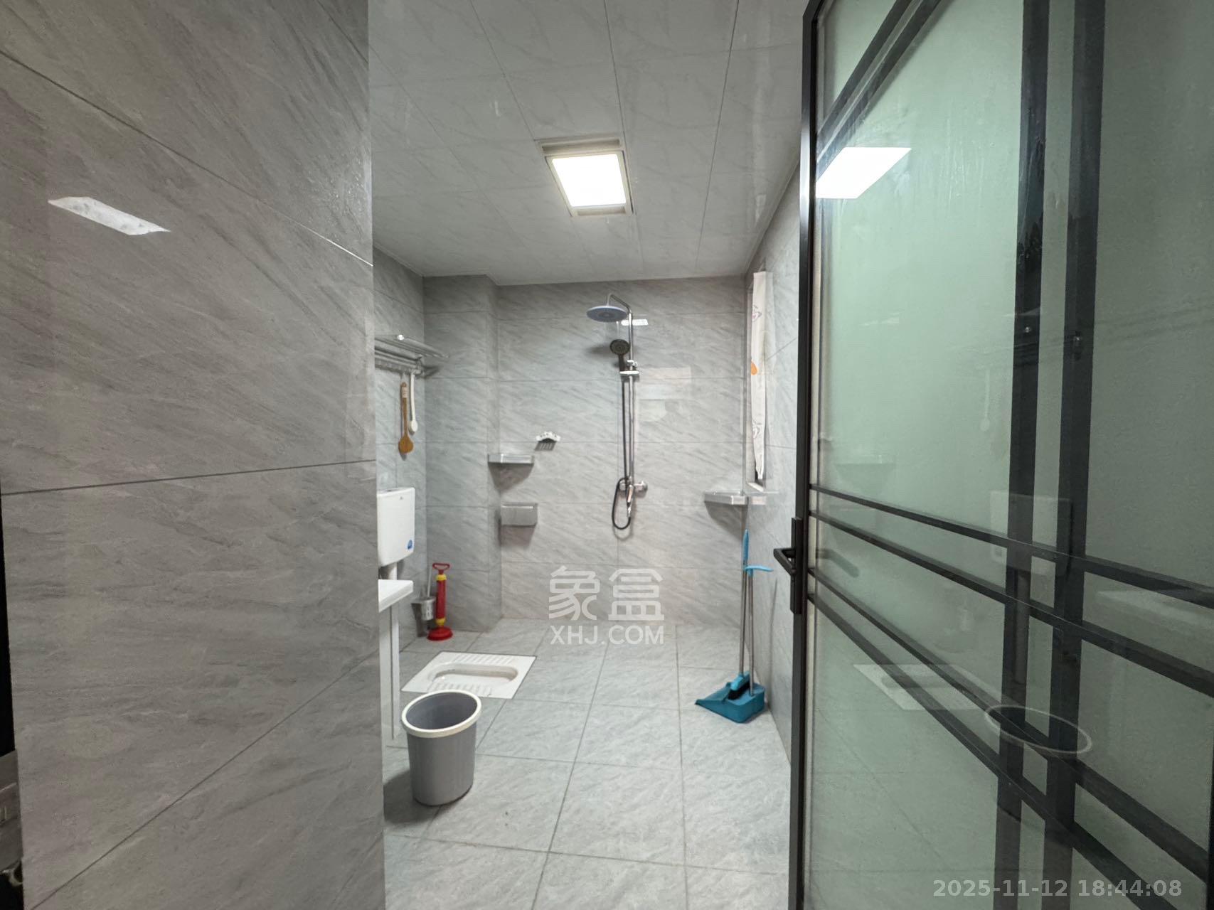 花桥禧新城 1室0厅0卫 2400.0元/月 花桥禧新城 1室0厅0卫 2400.0元/月室内图