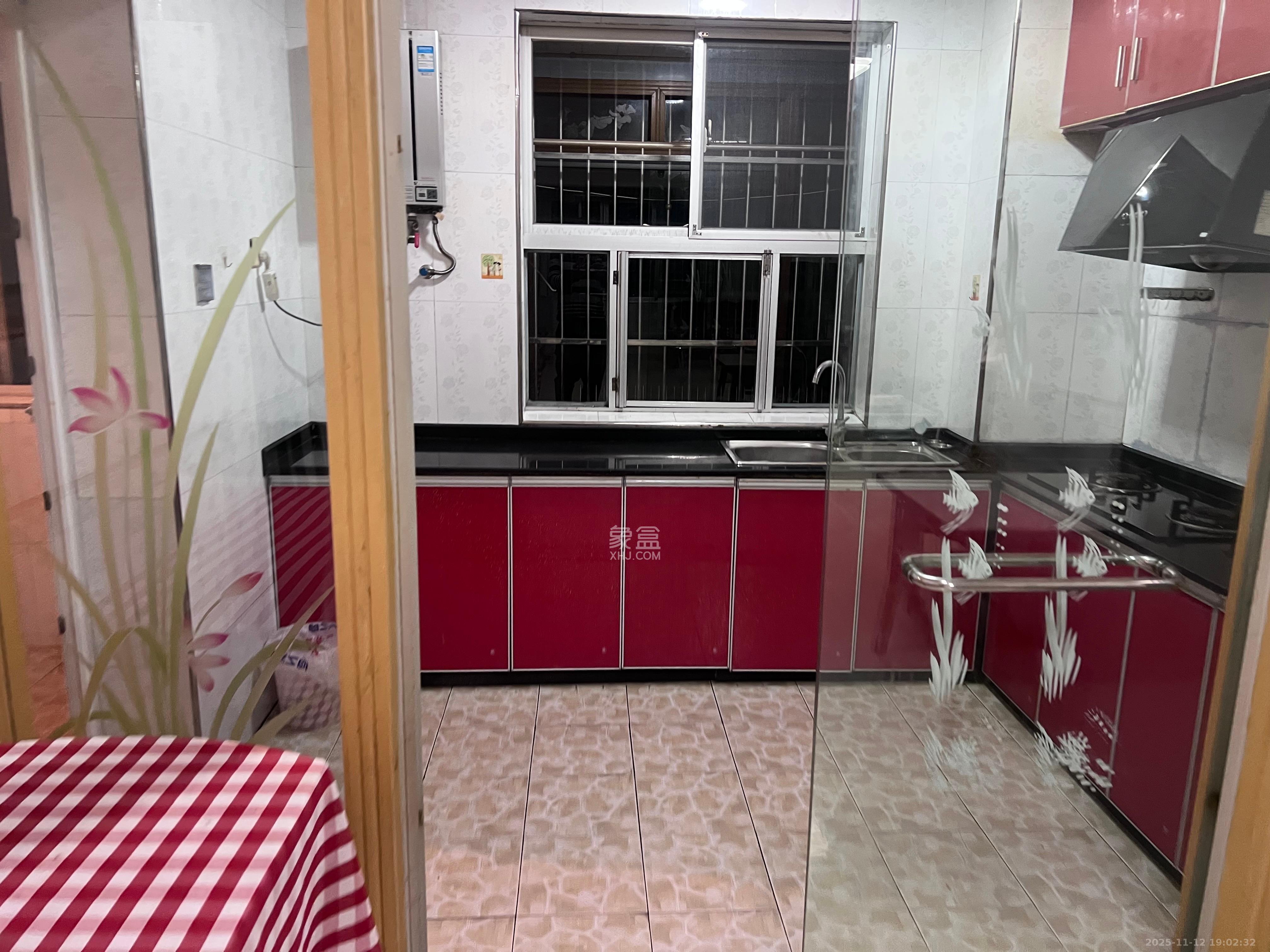 黄泥塘小区  2室2厅1卫    1800.0元/月室内图