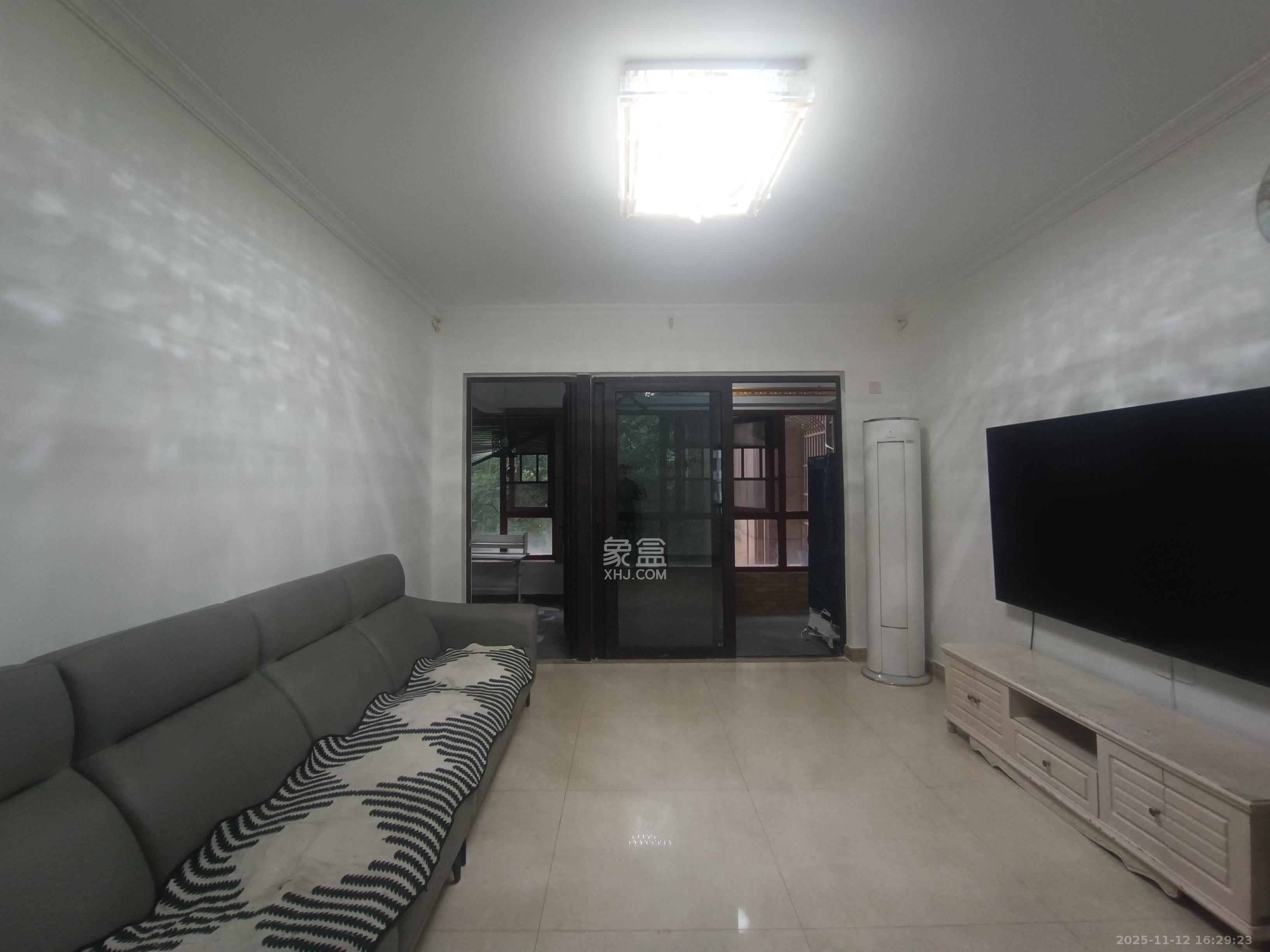 时代倾城一期 3室2厅2卫 2300.0元/月 时代倾城一期 3室2厅2卫 2300.0元/月室内图