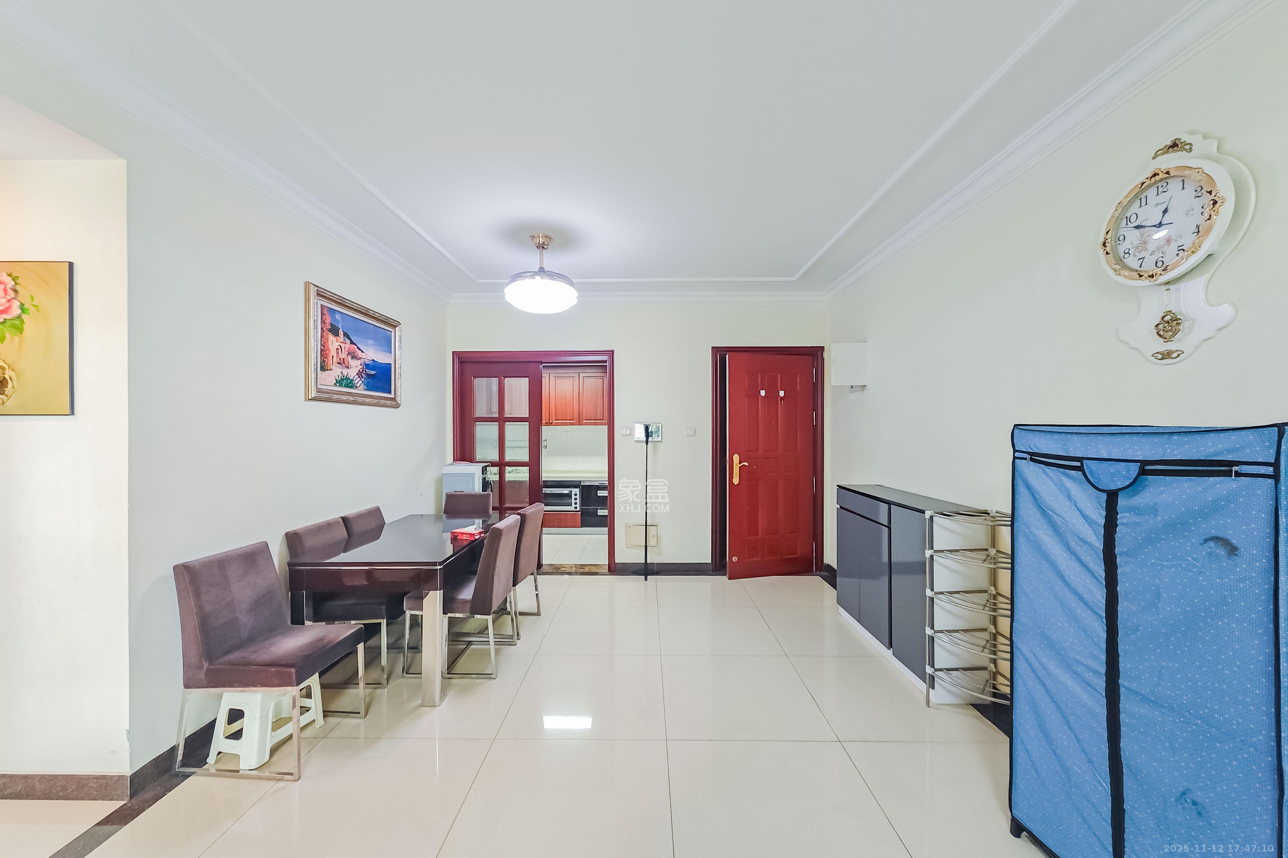 恒大绿洲 3室2厅1卫 128.0万 恒大绿洲 3室2厅1卫 128.0万客厅