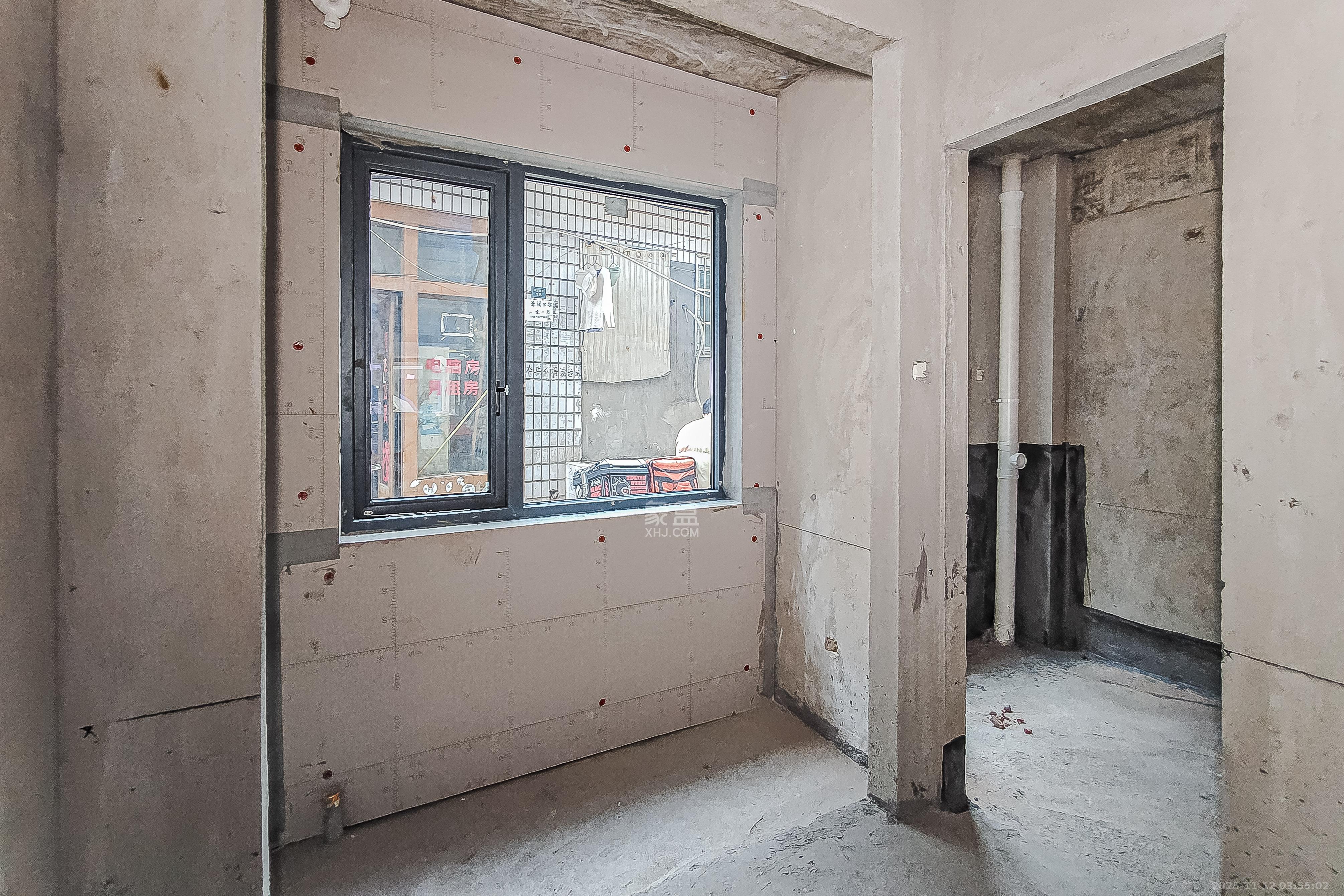 马益顺巷（永远里）散盘  1室1厅1卫    40.0万阳台