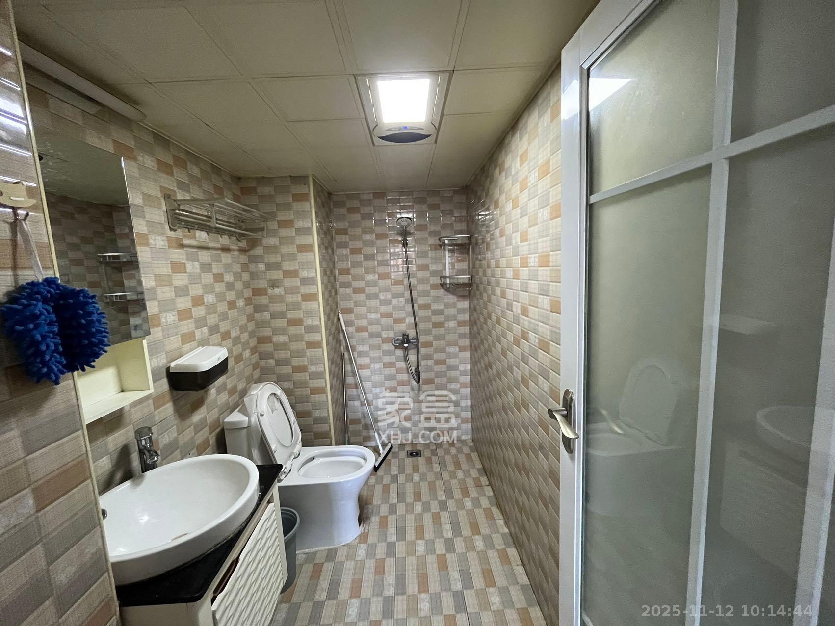 鑫远和城(一、二期) 1室1厅1卫 1300.0元/月 鑫远和城(一、二期) 1室1厅1卫 1300.0元/月室内图