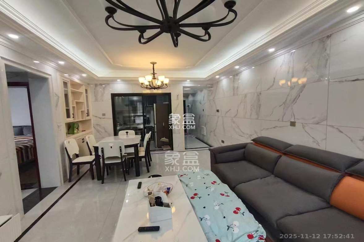 松雅湖壹号 3室2厅1卫 2600.0元/月 松雅湖壹号 3室2厅1卫 2600.0元/月室内图