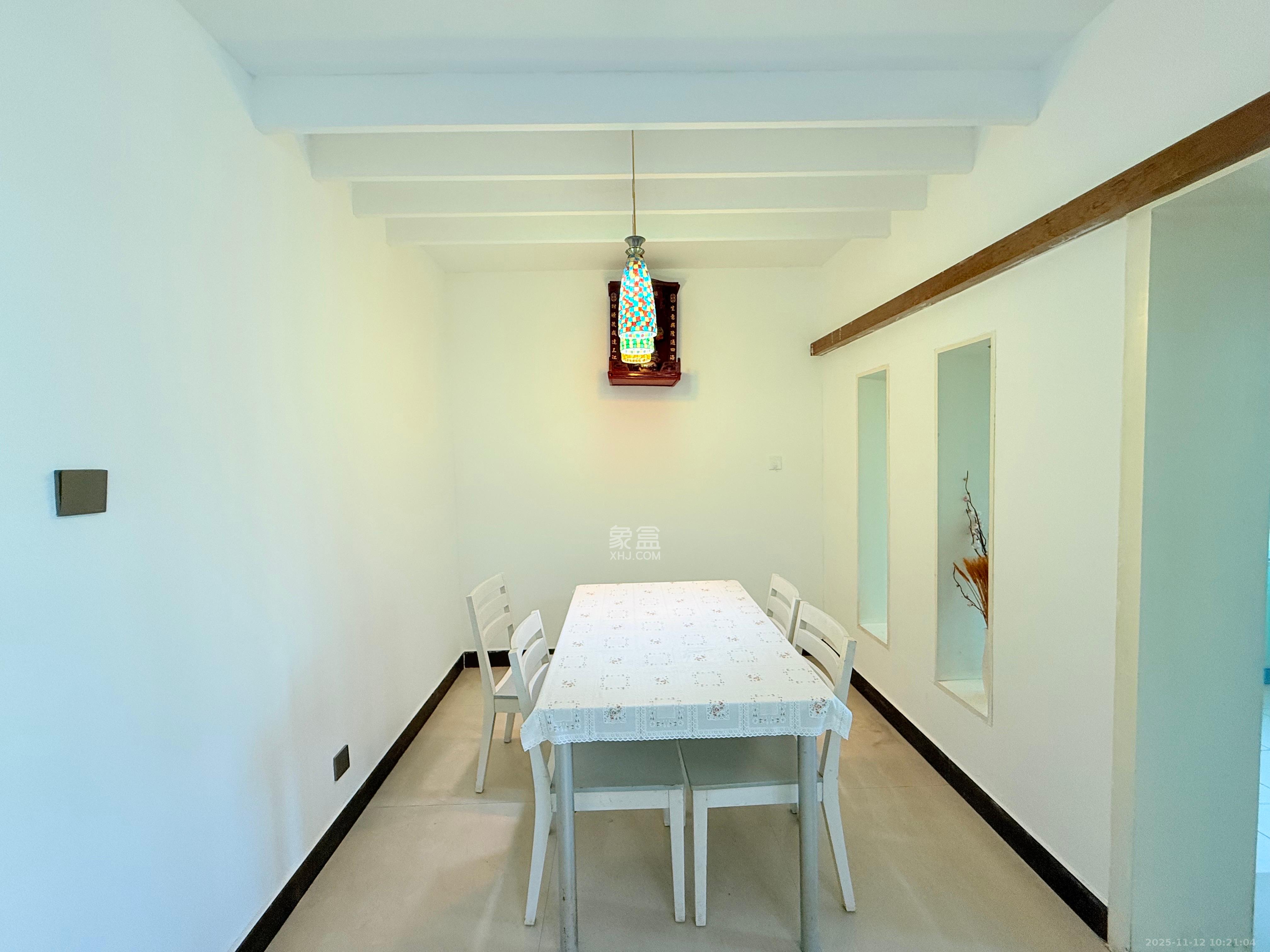 仁和家园 3室2厅1卫 1700.0元/月 仁和家园 3室2厅1卫 1700.0元/月室内图