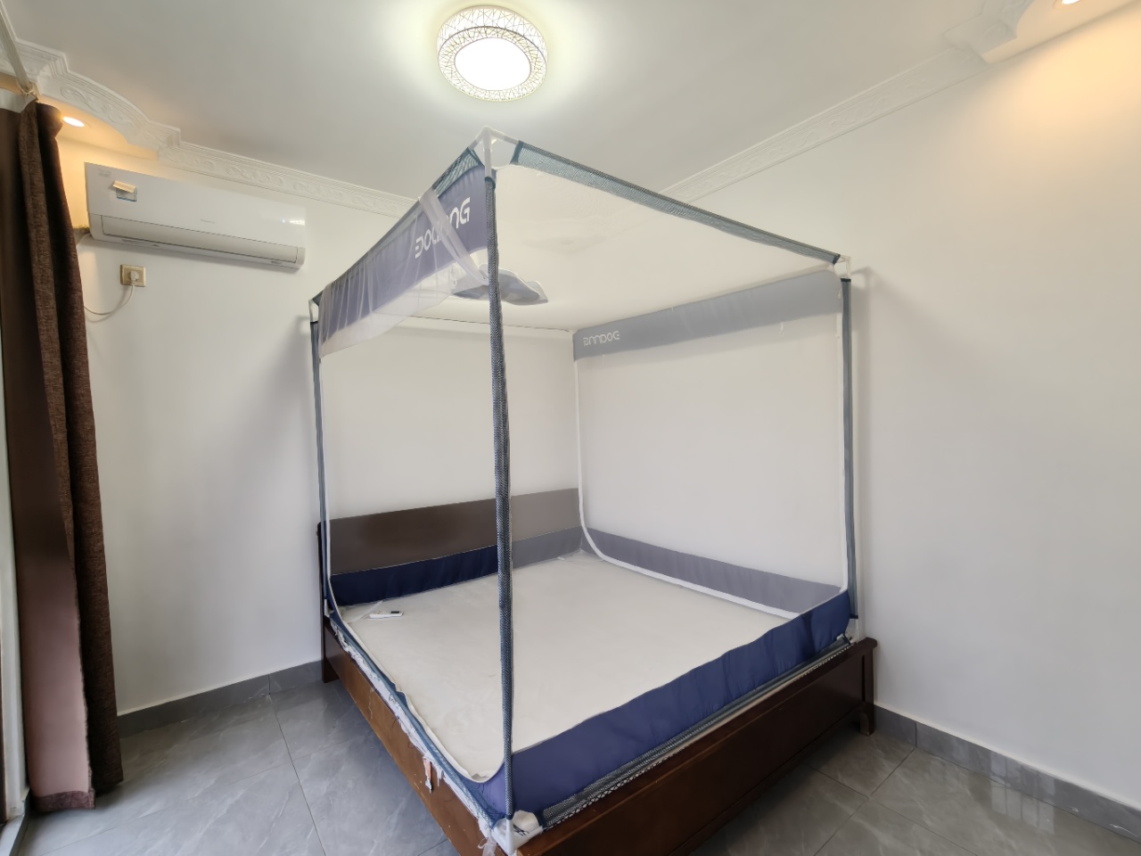 鑫生棕榈泉国际公馆  3室2厅1卫    2600.0元/月室内图