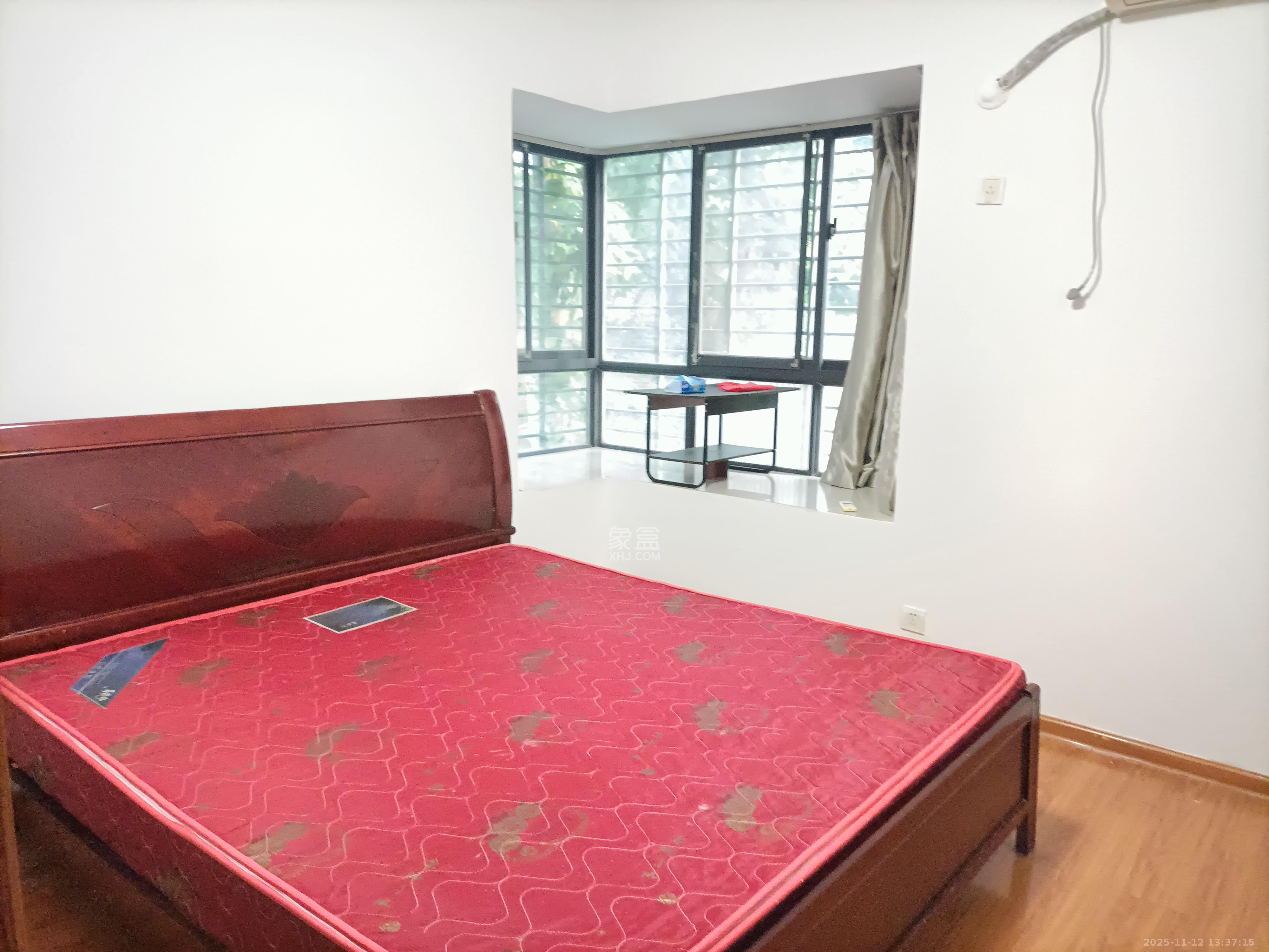 天骄福邸  2室2厅1卫    2100.0元/月室内图