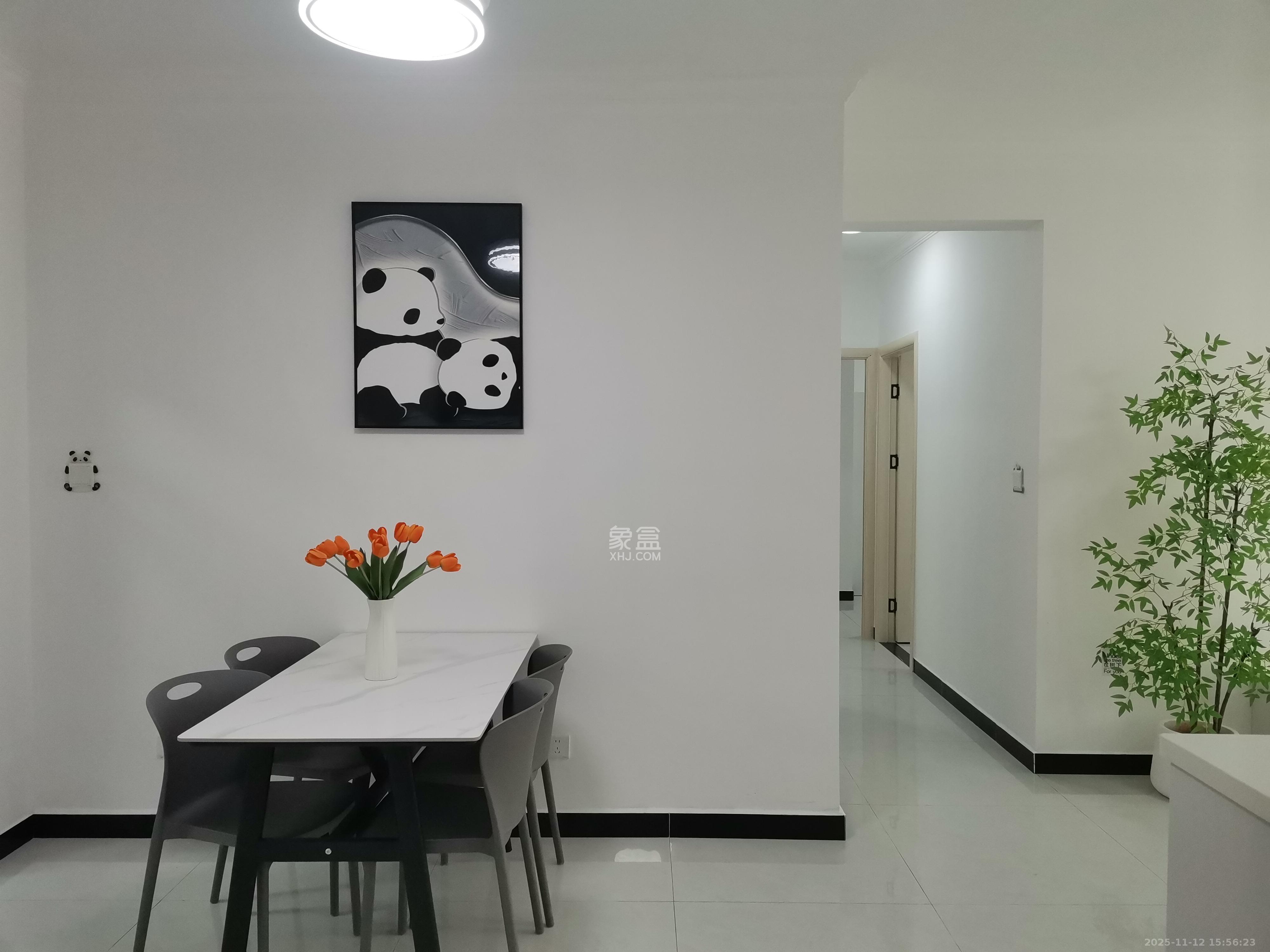 伊景园滨河苑 3室1厅2卫 2600.0元/月 伊景园滨河苑 3室1厅2卫 2600.0元/月室内图