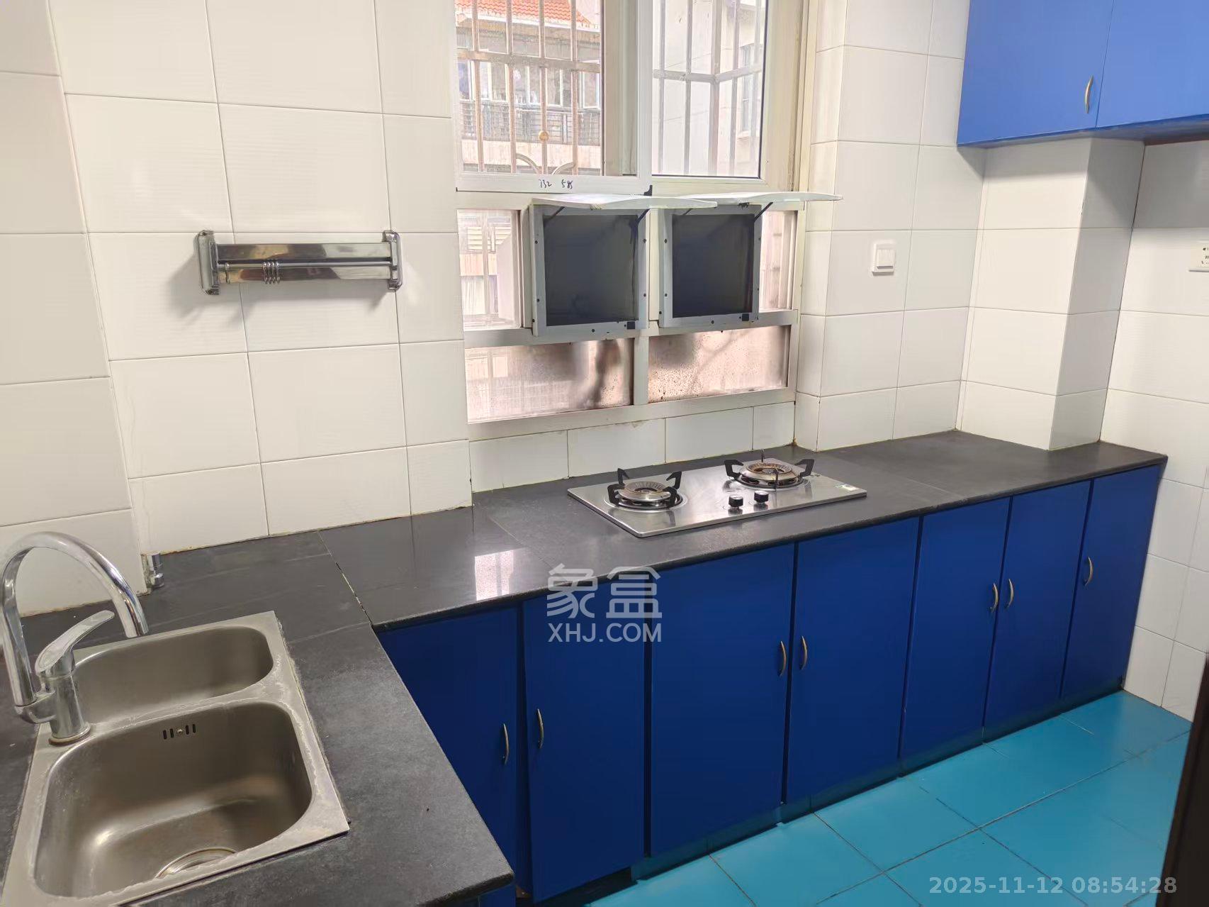 德政园 2室1厅1卫 1700.0元/月 德政园 2室1厅1卫 1700.0元/月室内图