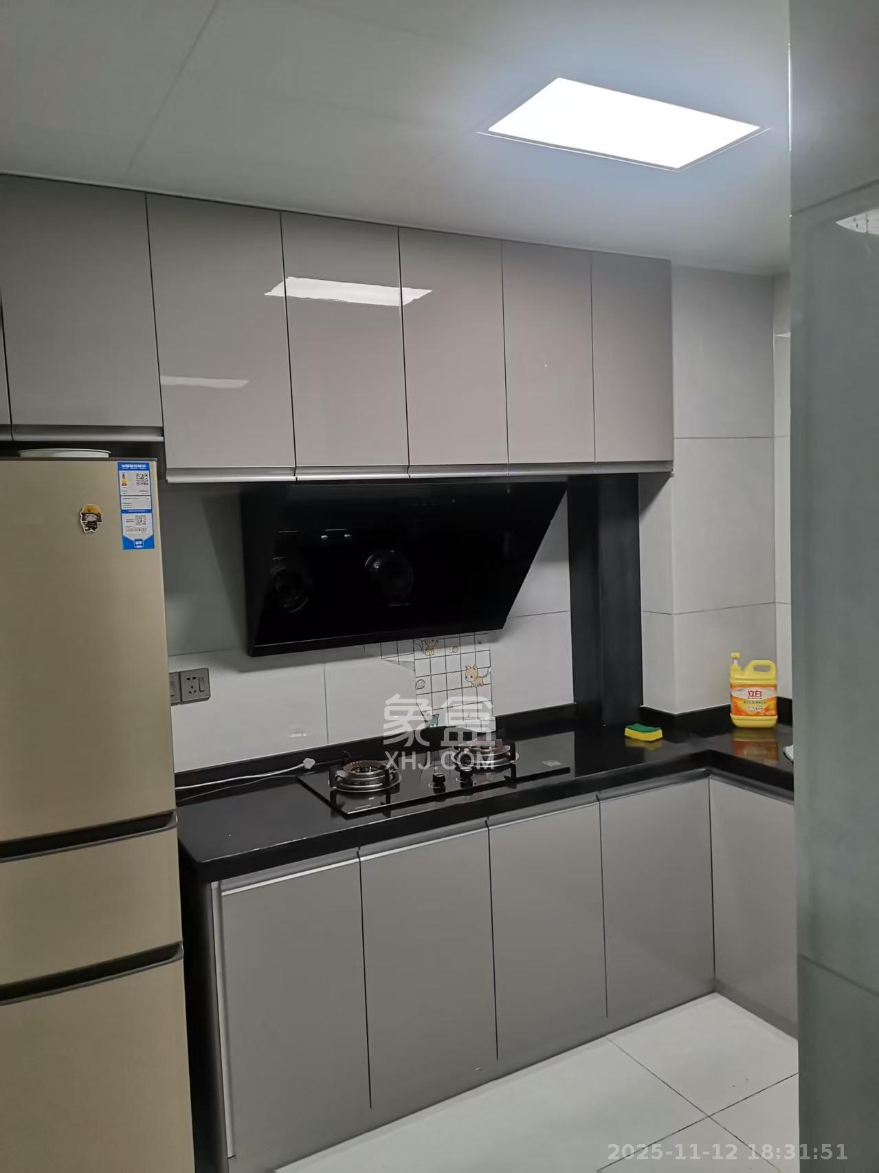 东宜新园  2室1厅1卫    1800.0元/月室内图