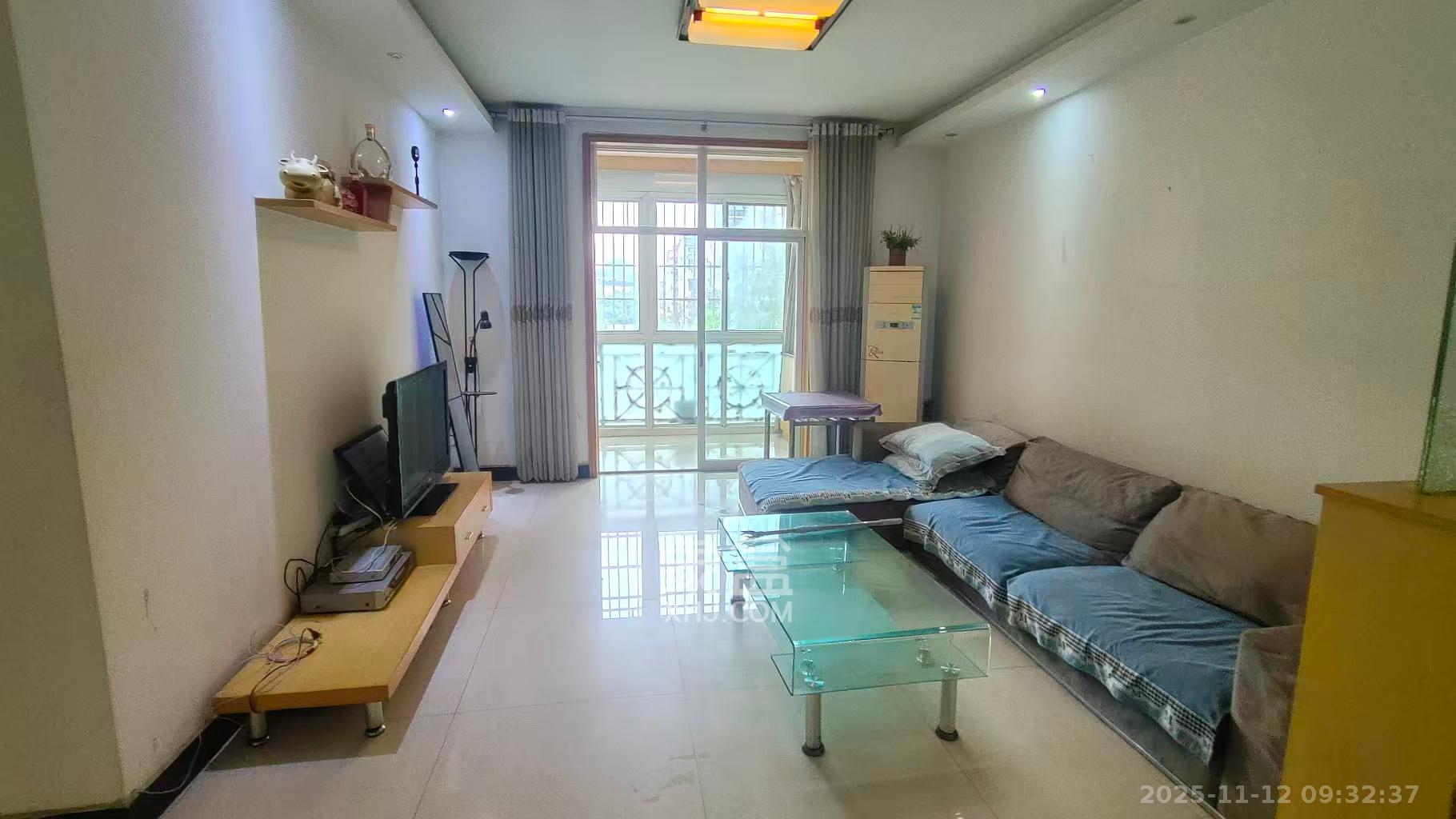 山水人家三期  2室2厅1卫    1600.0元/月