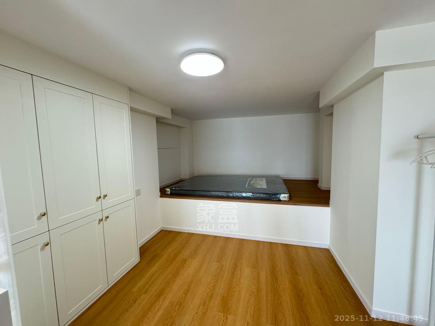 卓越中寰  2室1厅1卫    3000.0元/月室内图